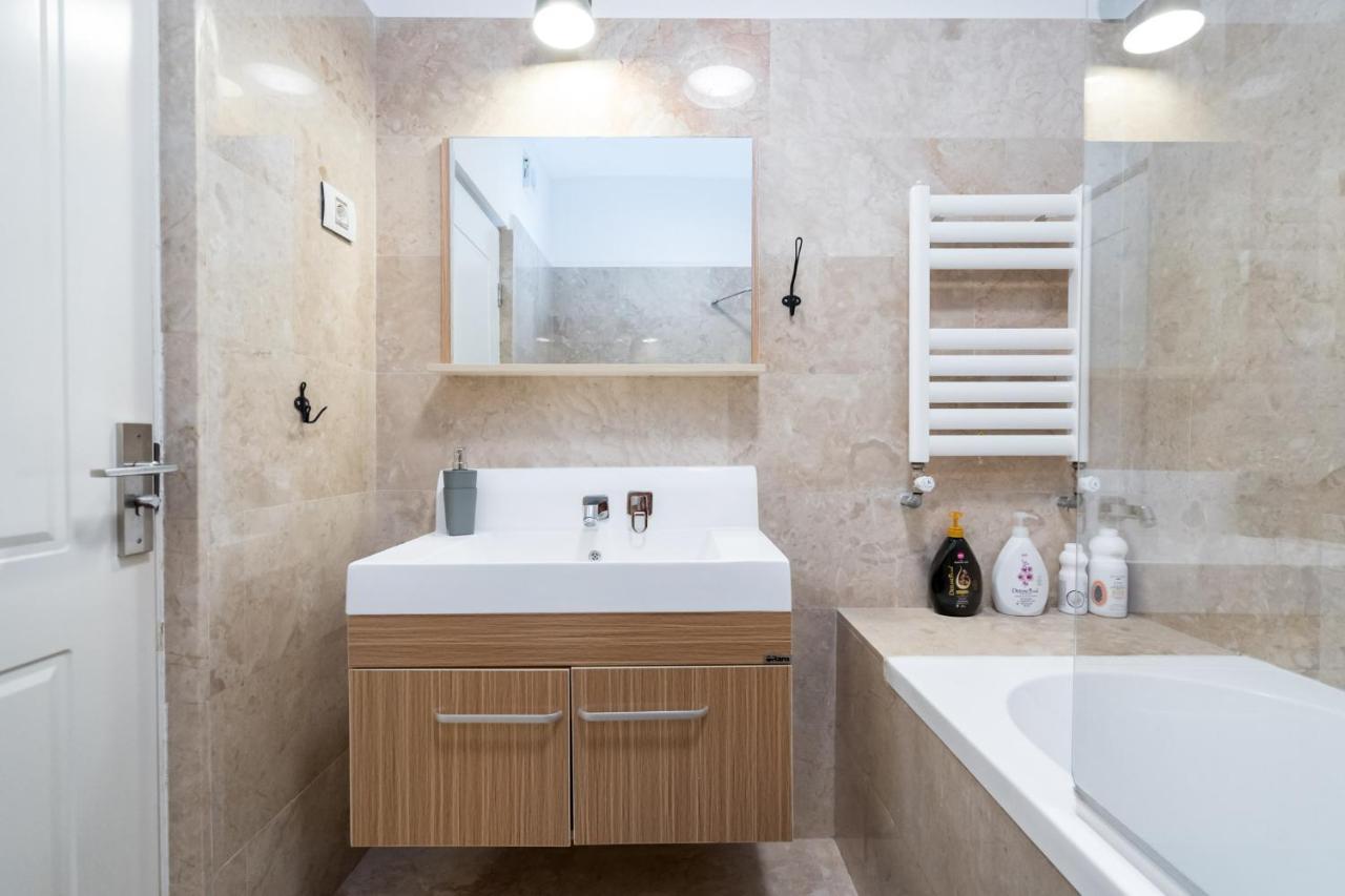 Happy Bubble I Timpuri Noi 1br 4 Ppl Apartment Bucharest