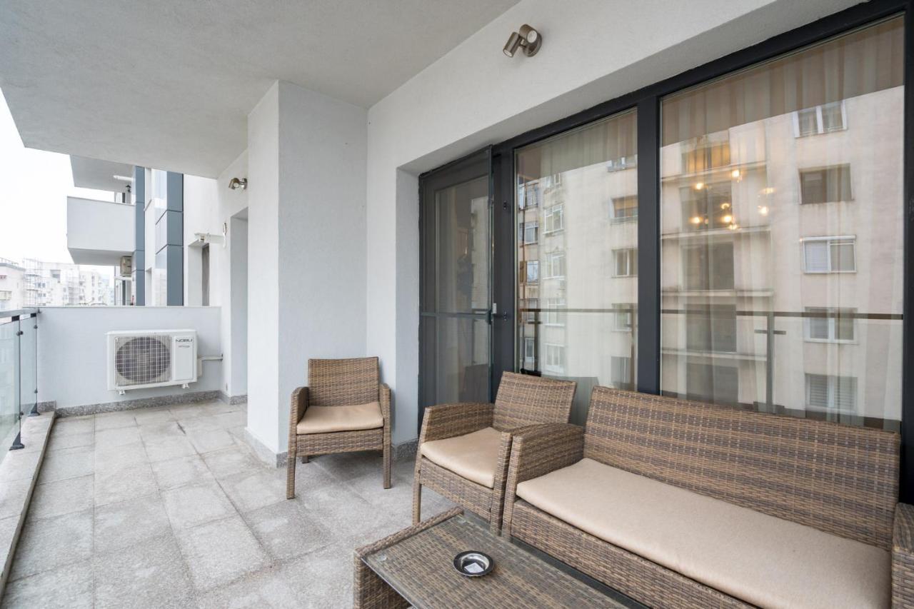 Apartment Happy Bubble I Timpuri Noi 1br 4 Ppl Bucharest