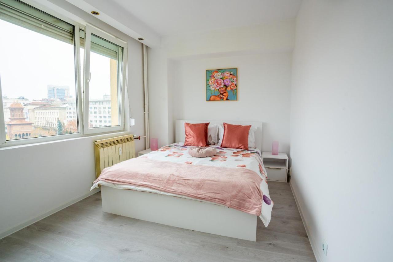 Quiet Ruby Horizon Apartment Bucharest