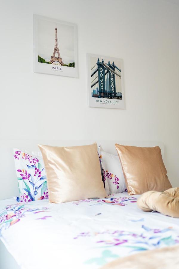 Quiet Ruby Horizon Apartment *