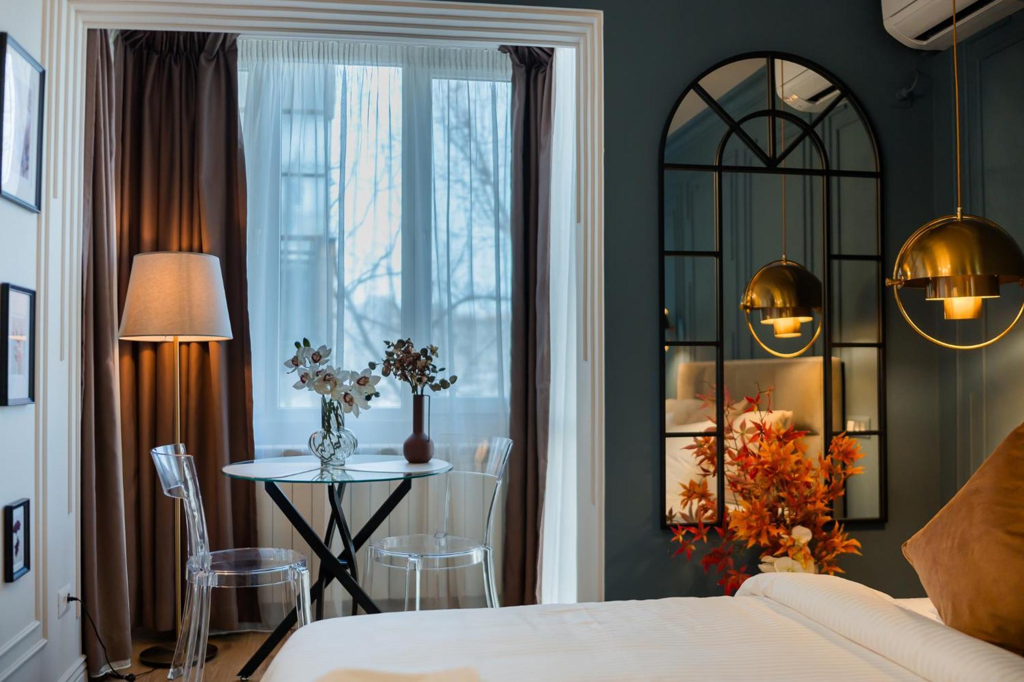 Opal Gem In Old Town Apartment Bucharest