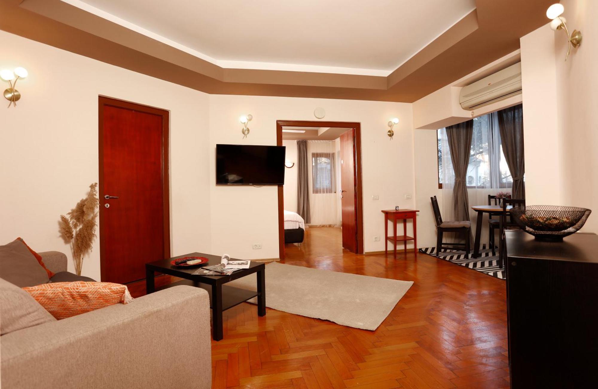 Apartamento Near Old Town - Chill & Relax - 3Bdr Cozy & Roomy Bucareste