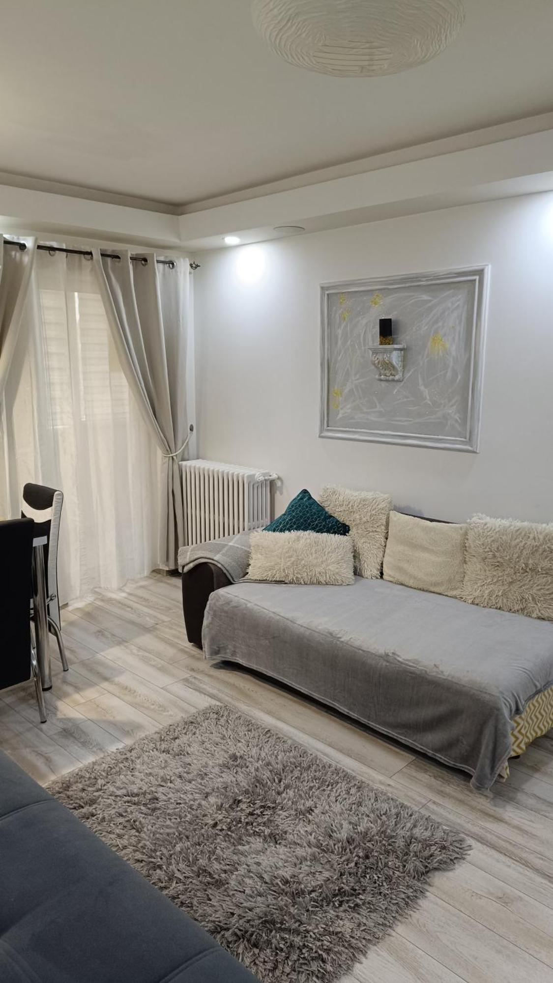 Sistem Apartament 3 Camere! Bucareste
