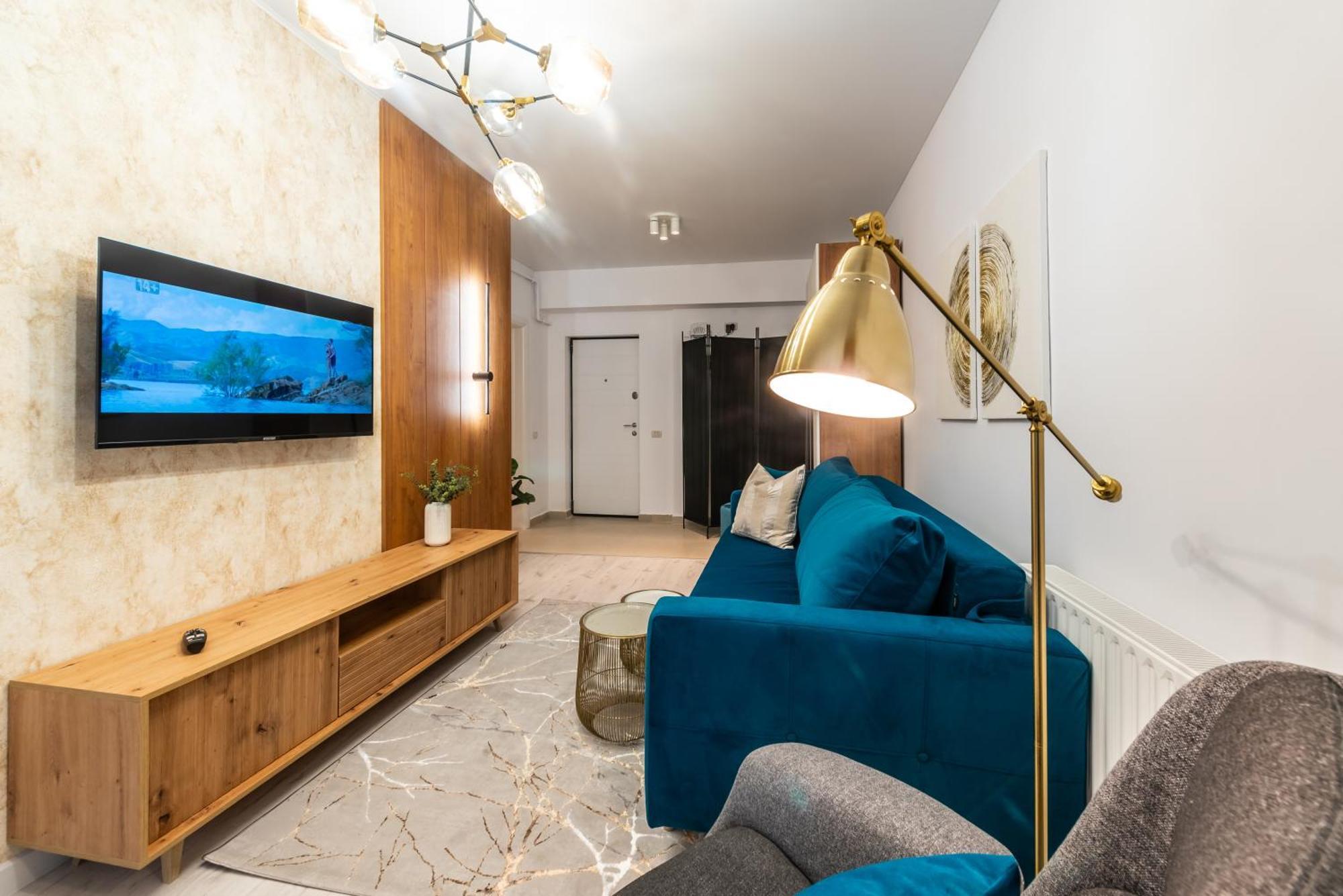 Address 811b2 Apartment