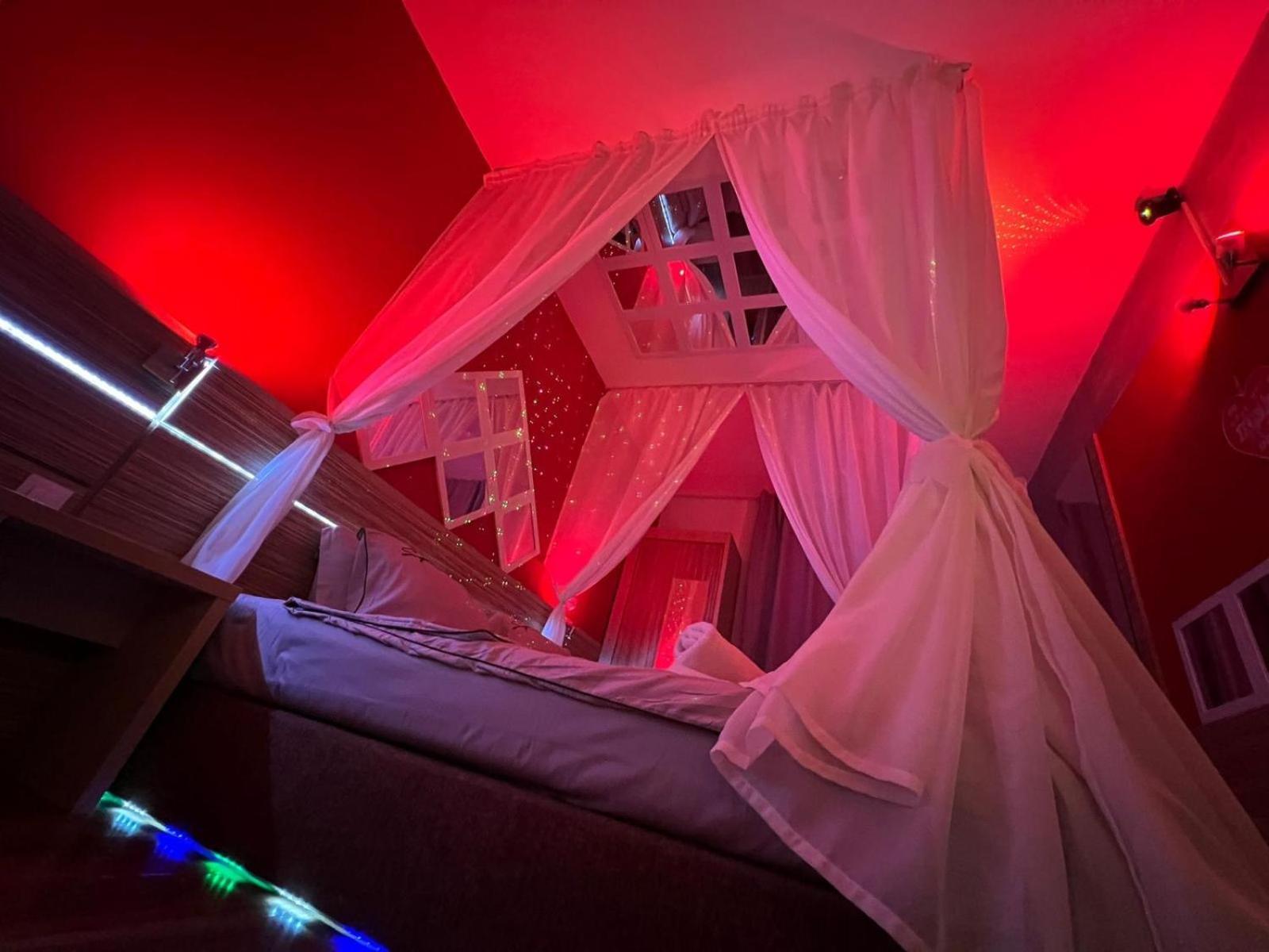 Apartament Romance *