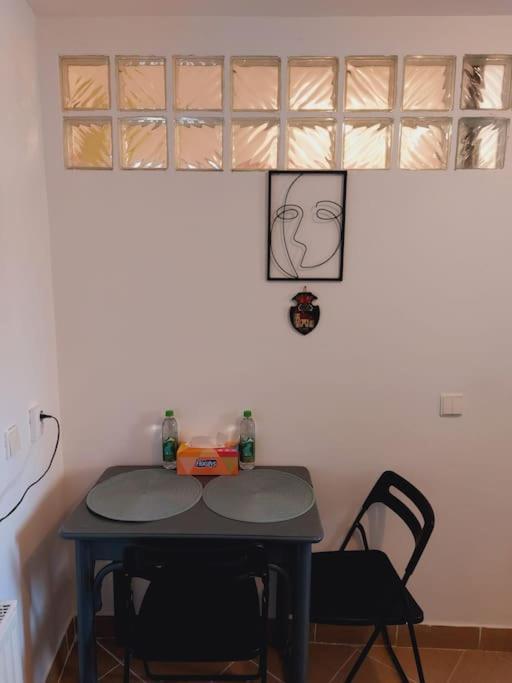 Apartment Tiny Studio Next To Unirii