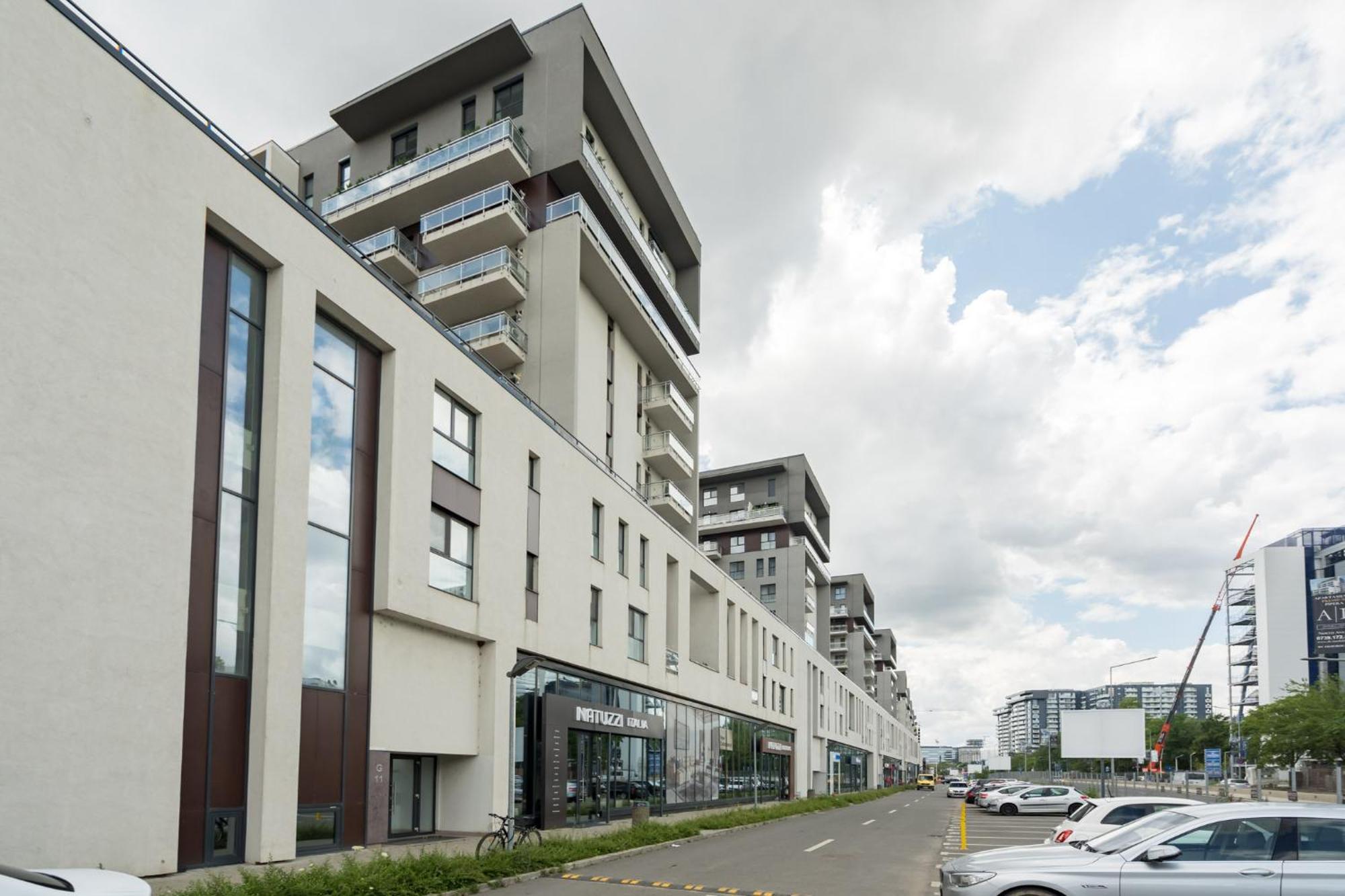Blue Spot - Chic Pipera Getaway With Balcony Apartament