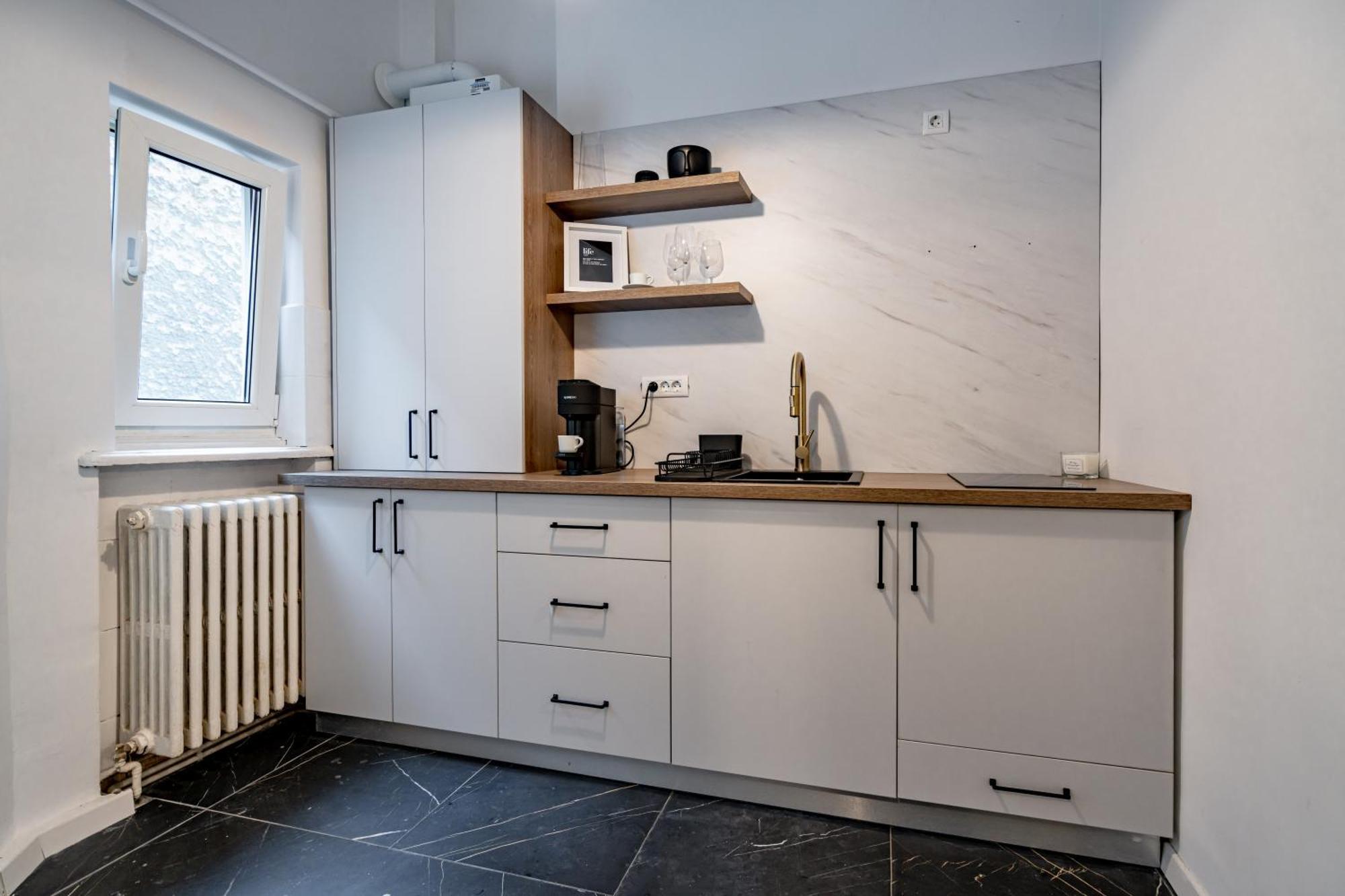 Piata Natiunilor Unite Studios: Where Style Meets Bucharest's Pulse Apartamento