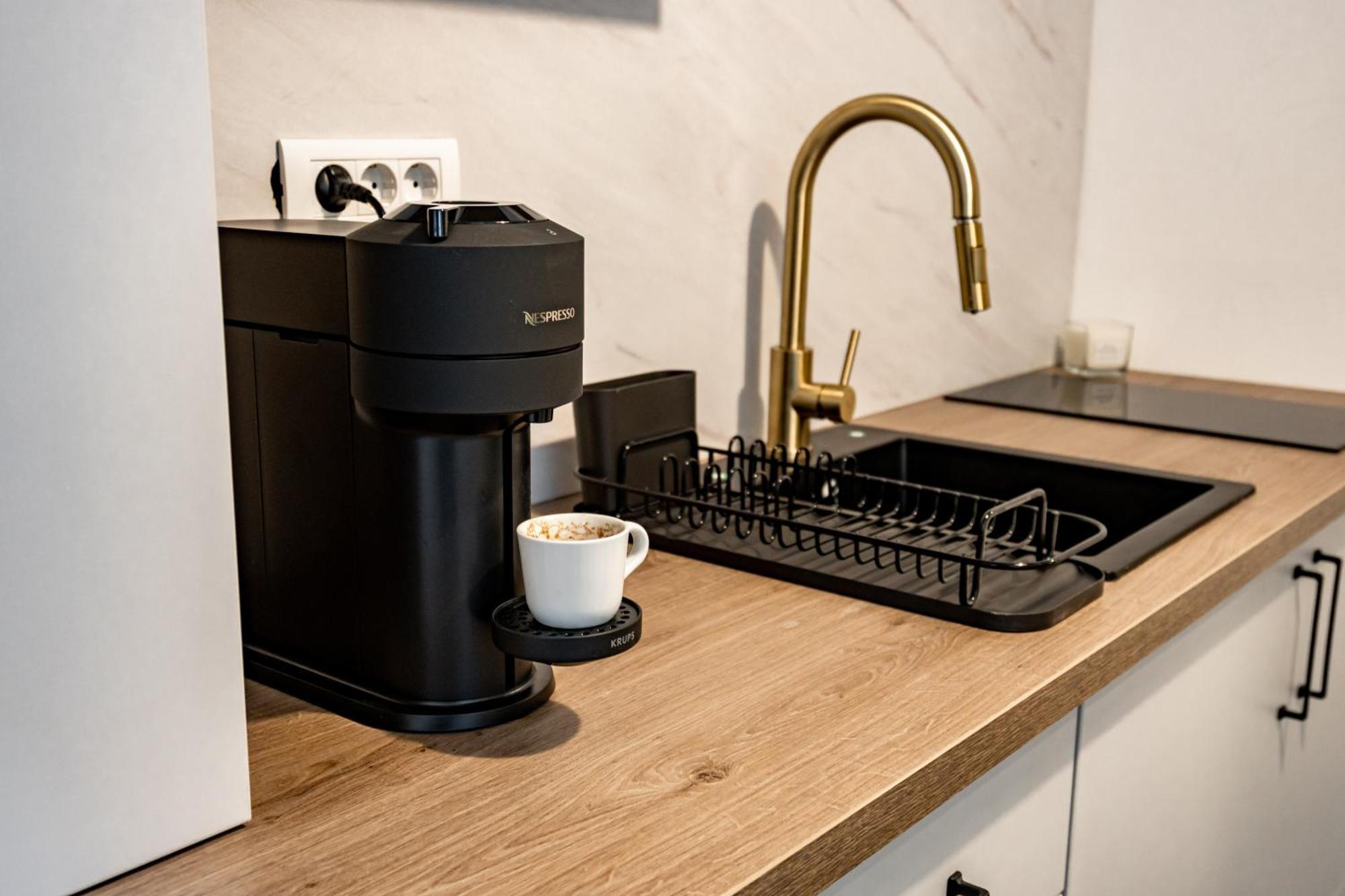 Piata Natiunilor Unite Studios: Where Style Meets Bucharest's Pulse Bucareste