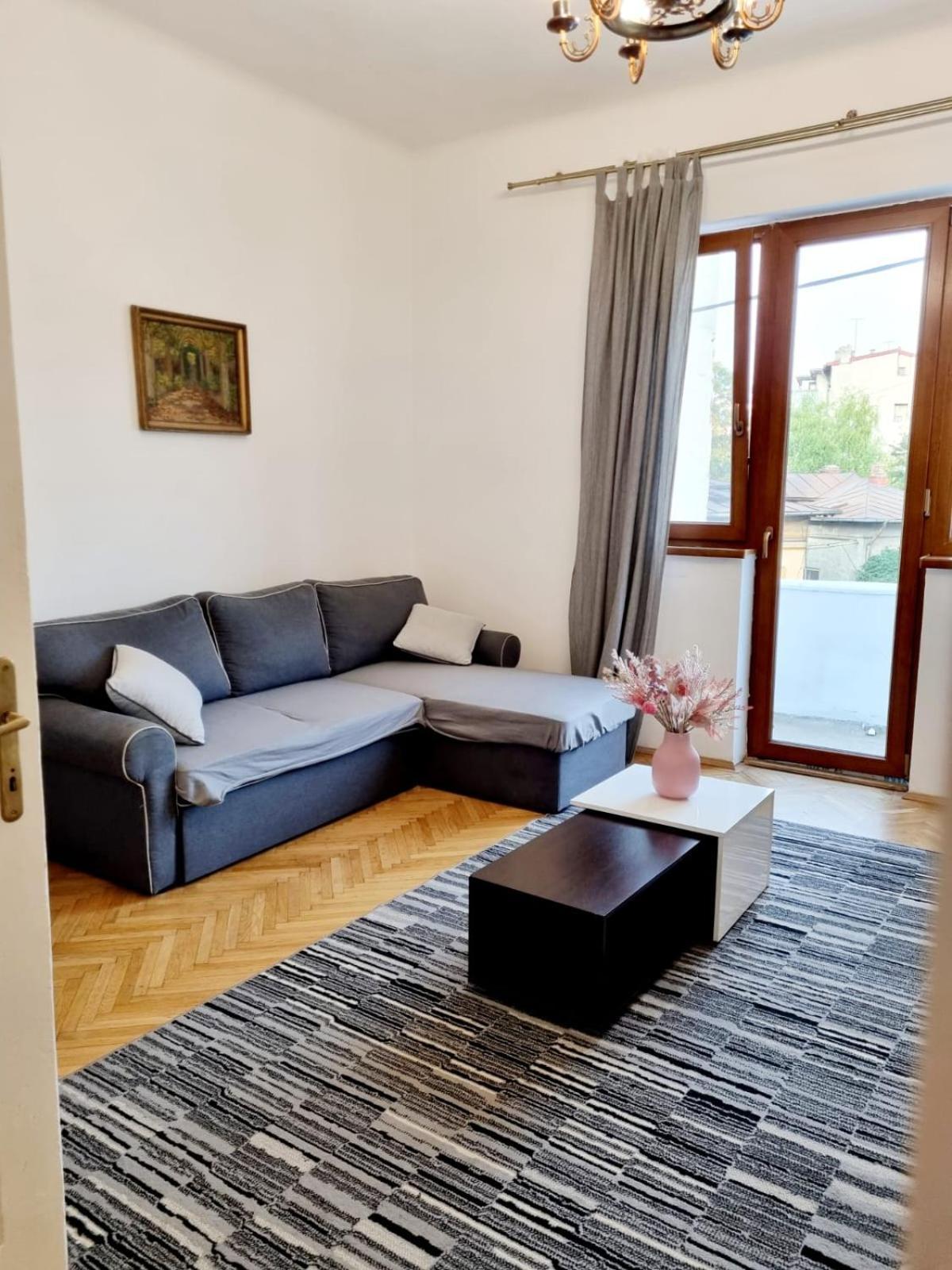 Cozy Near Center Bucharest