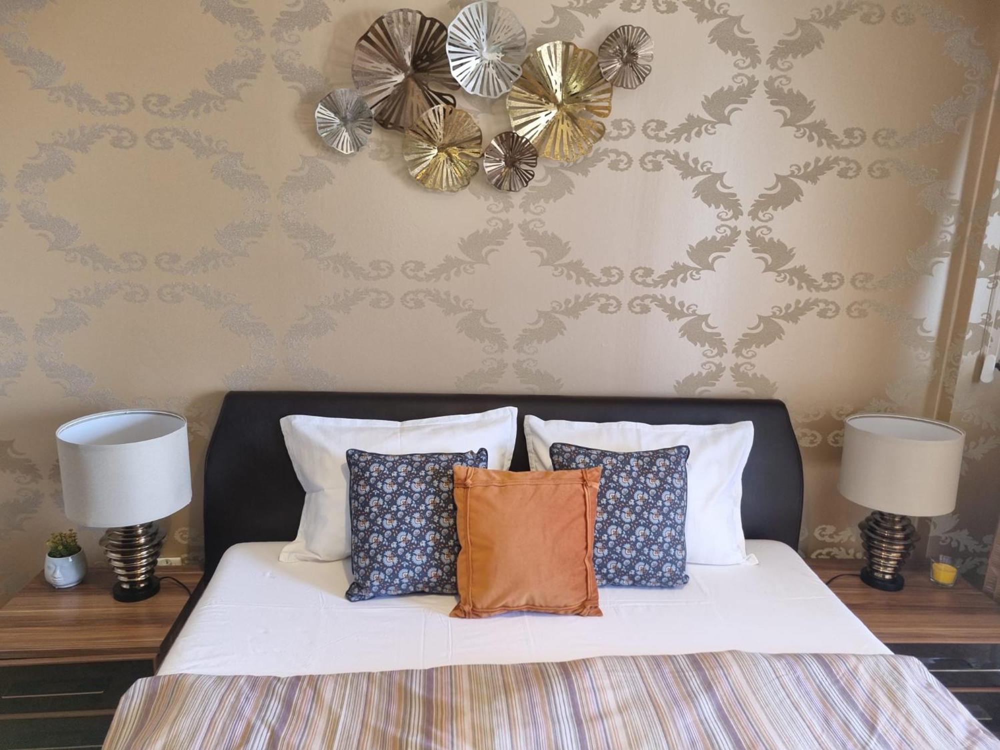 Family Retreat Politehnica Park Bucureşti