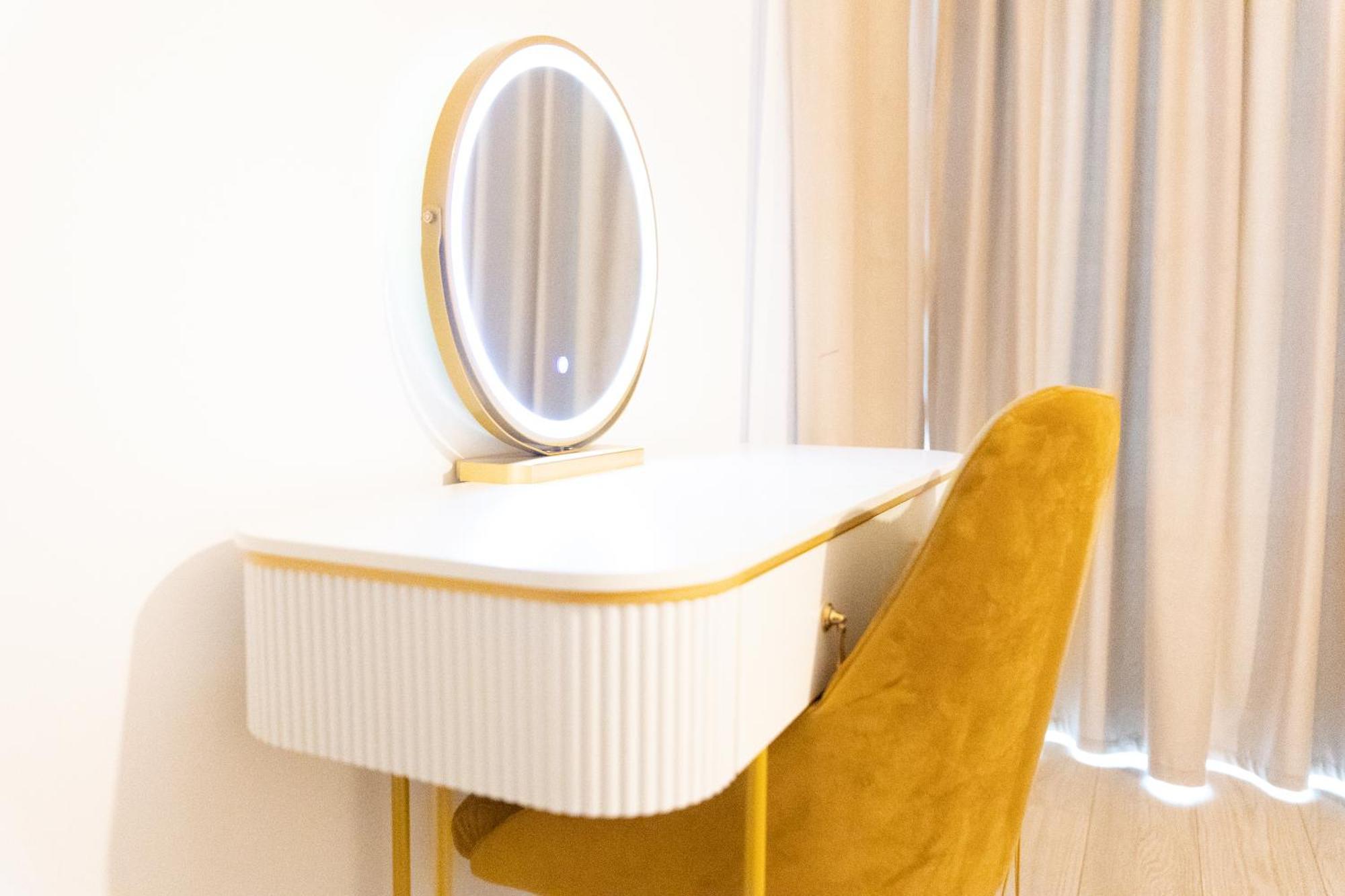 Luxury Brand New Win Herastrau *