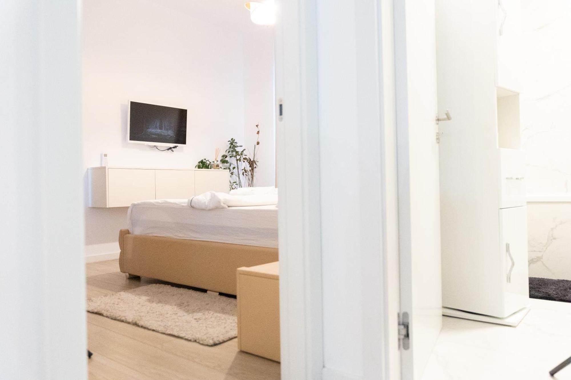 Luxury Brand New Win Herastrau Apartamento