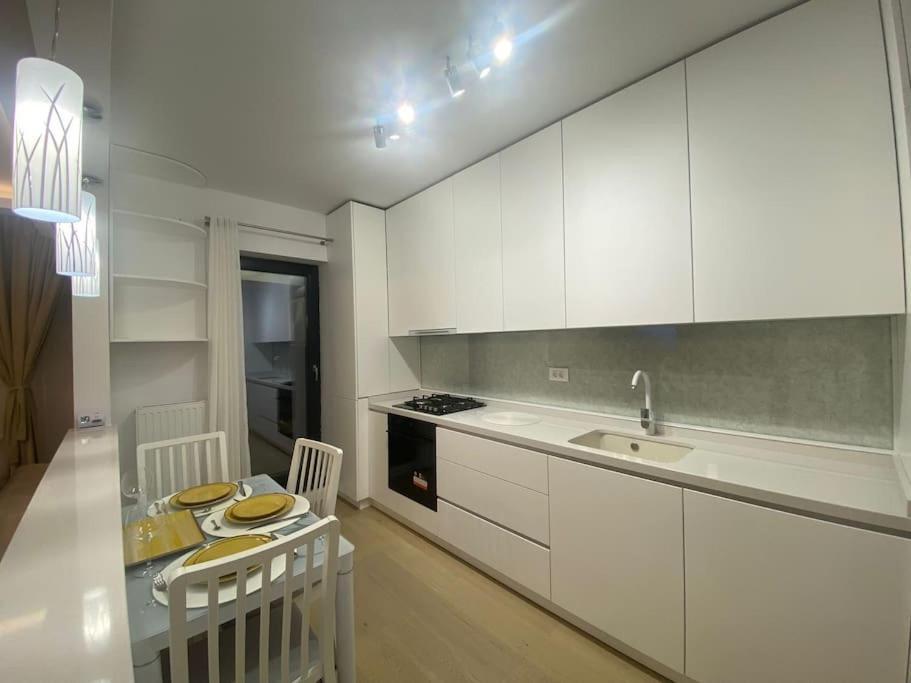 Apartment Plaza 2