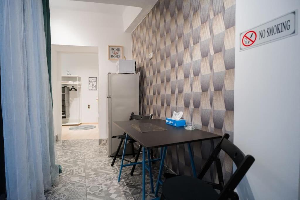 Hacienda Smardan - Old Town Studio Hideout * Bucareste
