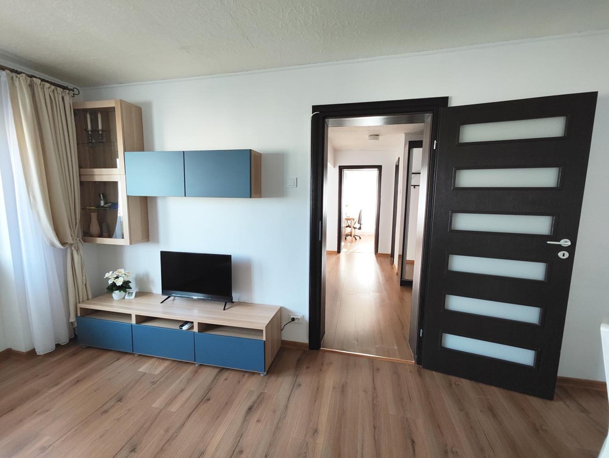Apartamento Platinum - Cu 3 Camere, 2 Dormitoare, 2 Bai, Bucatarie Complet Utilata, 2 Balcoane *
