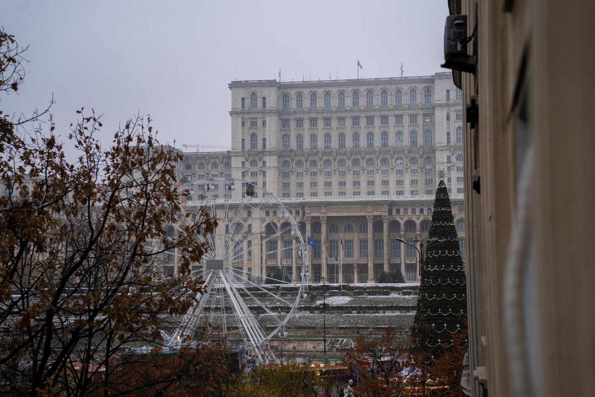 Apartment Contemporary Parliament View Location Apart Bucharest