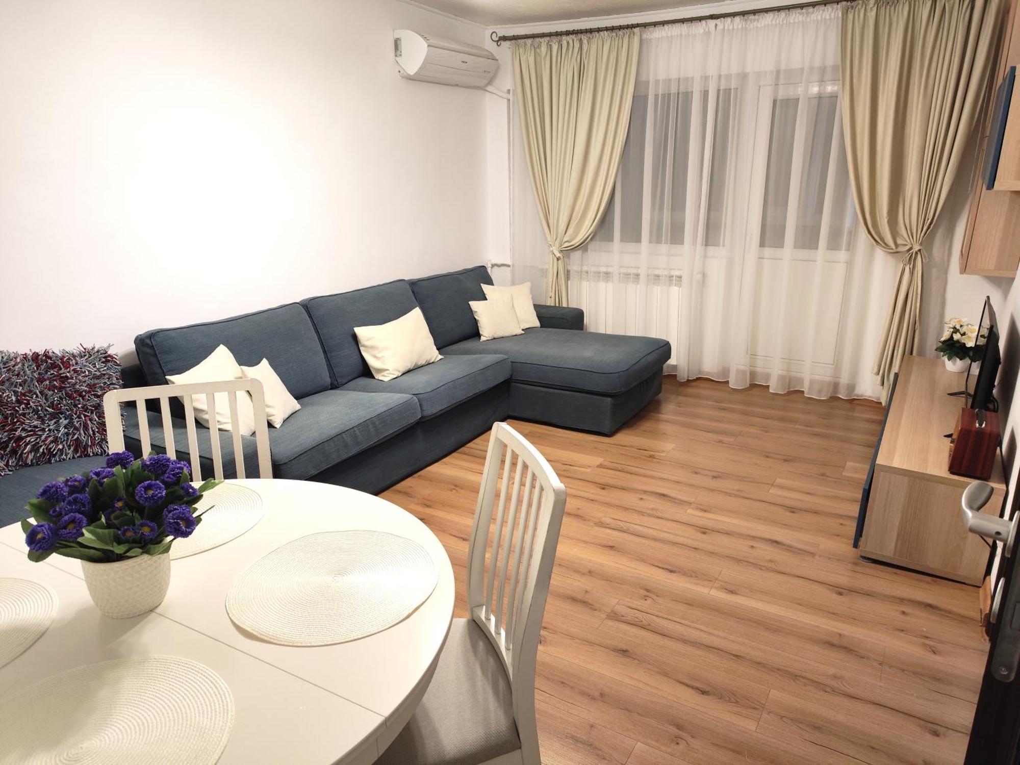 Platinum - Cu 3 Camere, 2 Dormitoare, 2 Bai, Bucatarie Complet Utilata, 2 Balcoane Bucareste