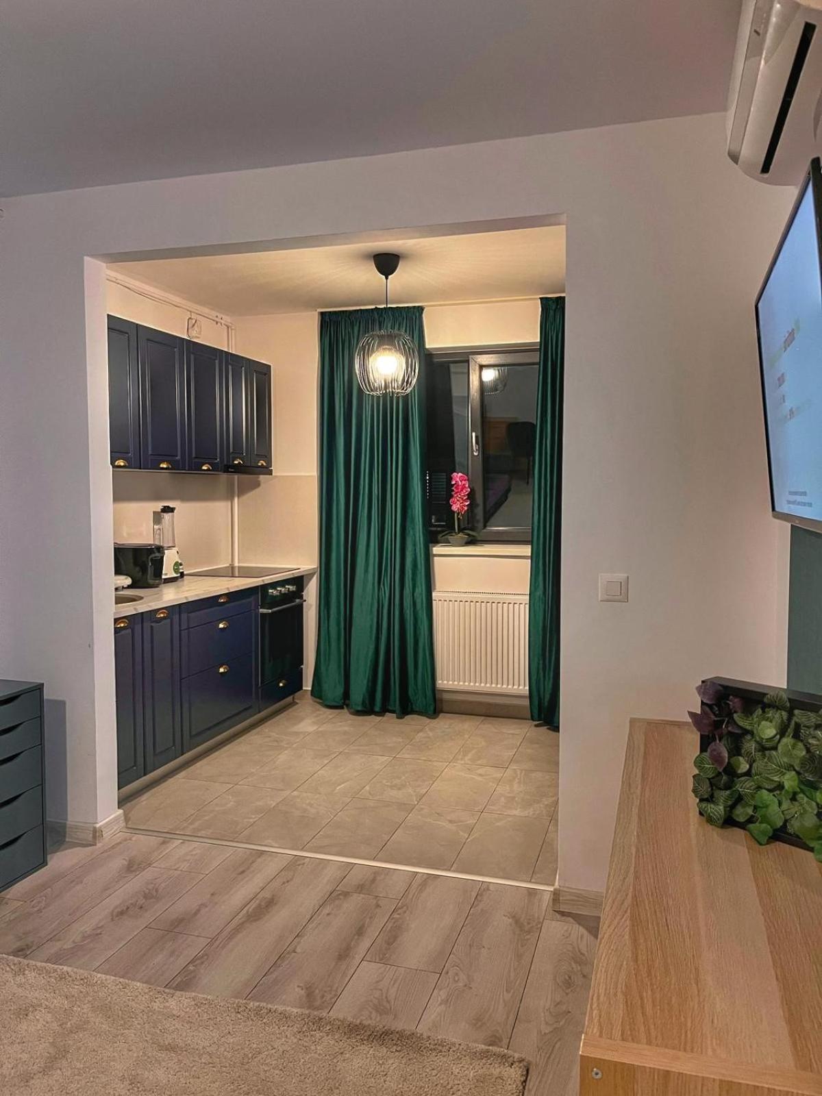 Apartment Premium Hils Pallady Bucharest