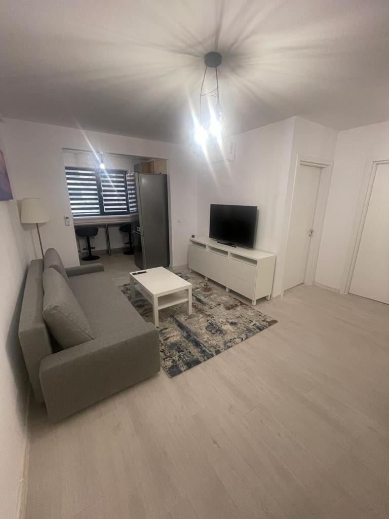 Apartment Premium Hils Pallady Bucharest