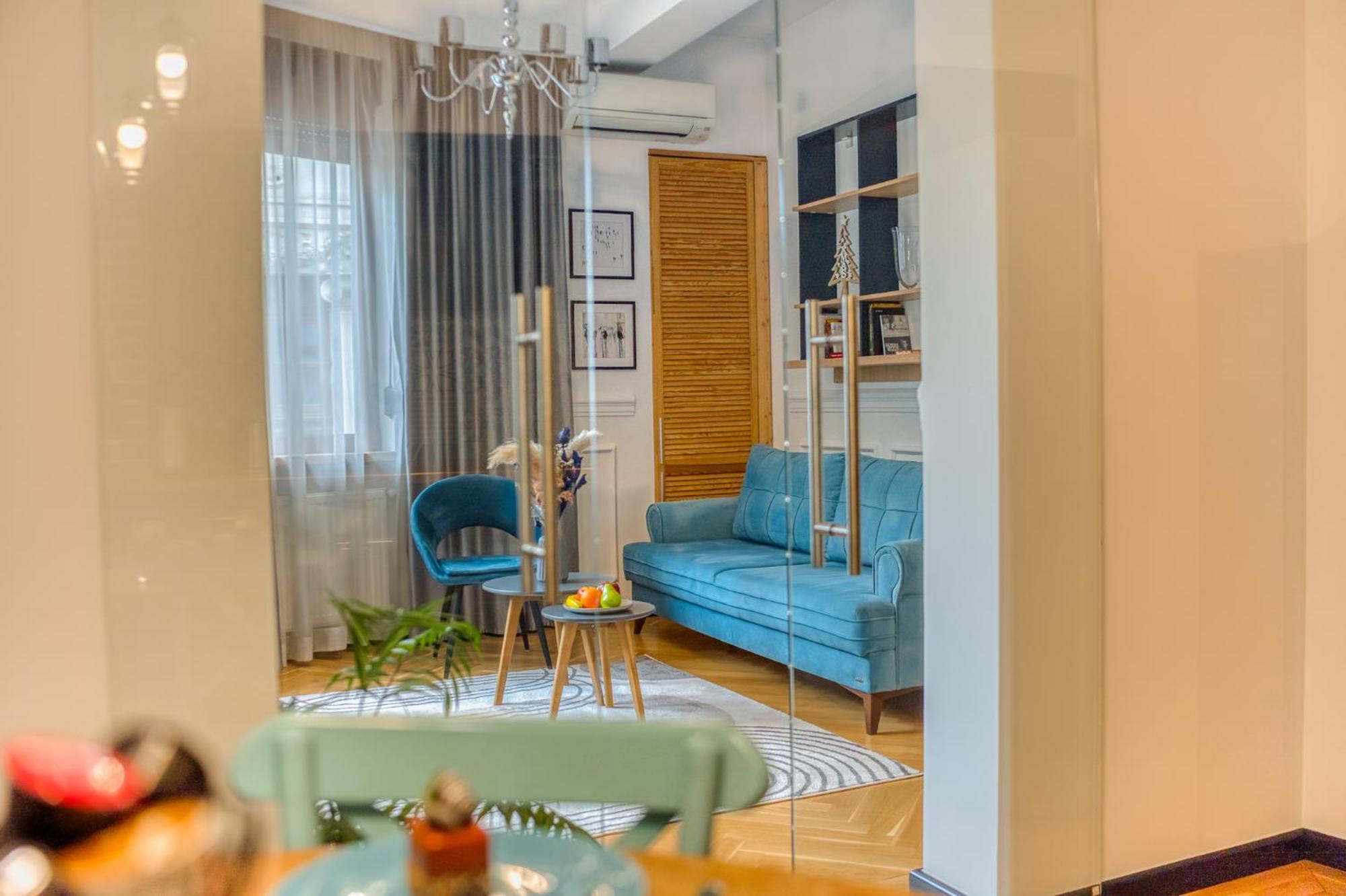 Apartment Historic Charm Meets Modern Comfort: Athenaeum 2br Bucharest