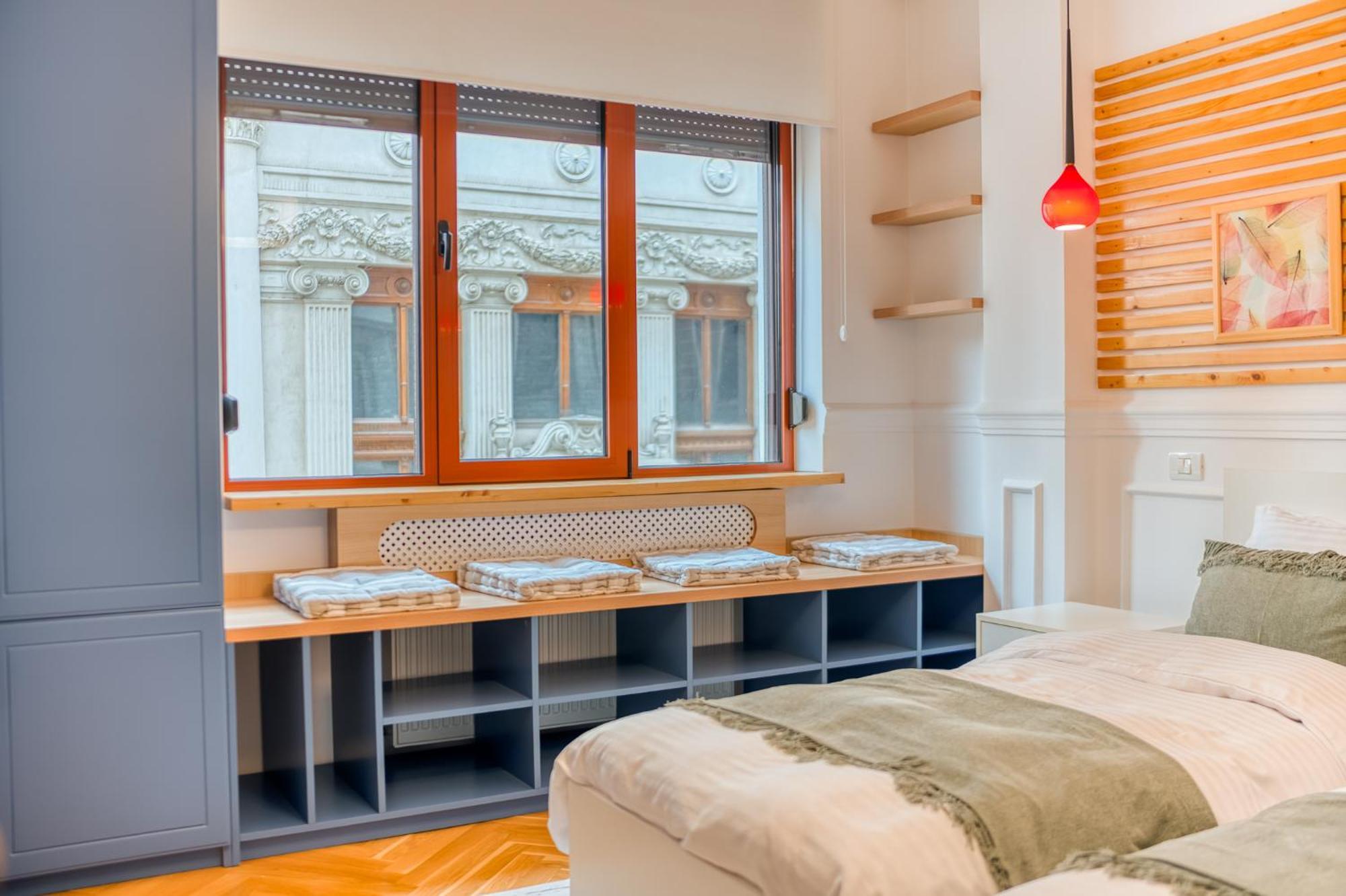 Historic Charm Meets Modern Comfort: Athenaeum 2br Apartment Bucharest