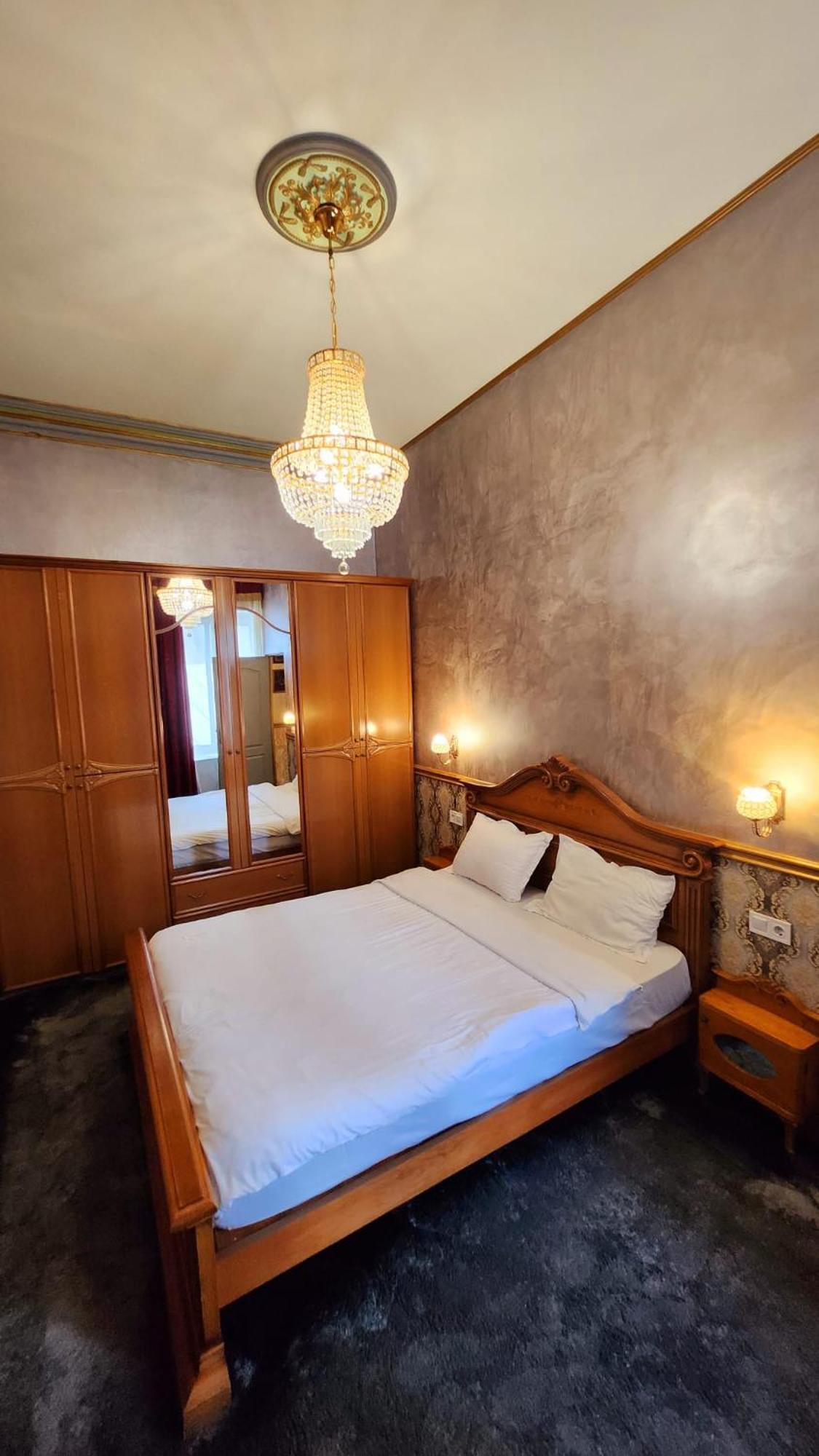 Nf Palace Old Bucharest