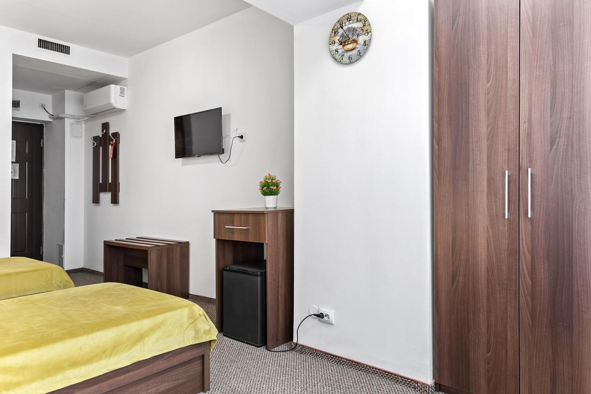 Hotel Lina Bucharest
