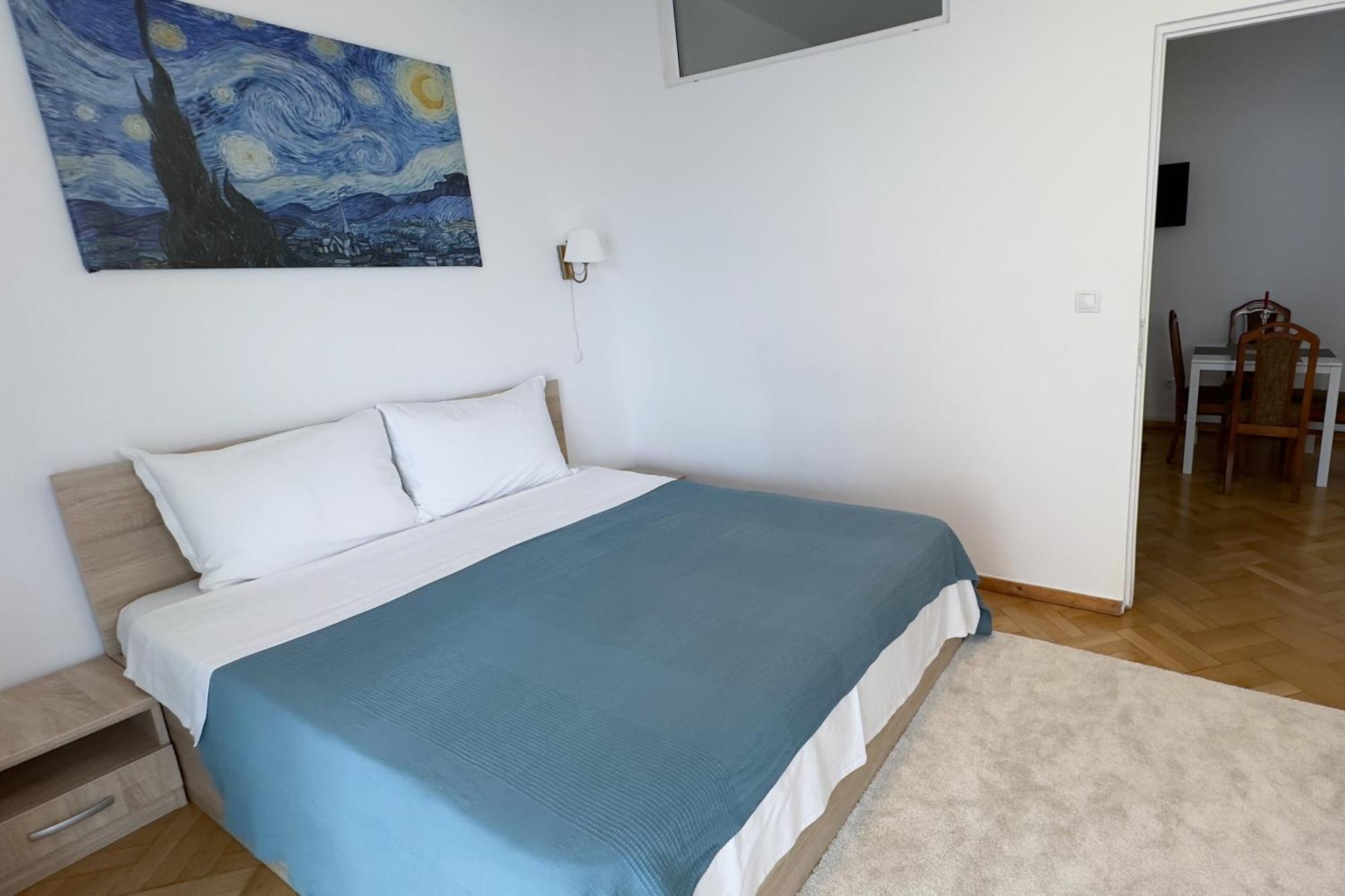 Apartment Victoriei - The Historical Part