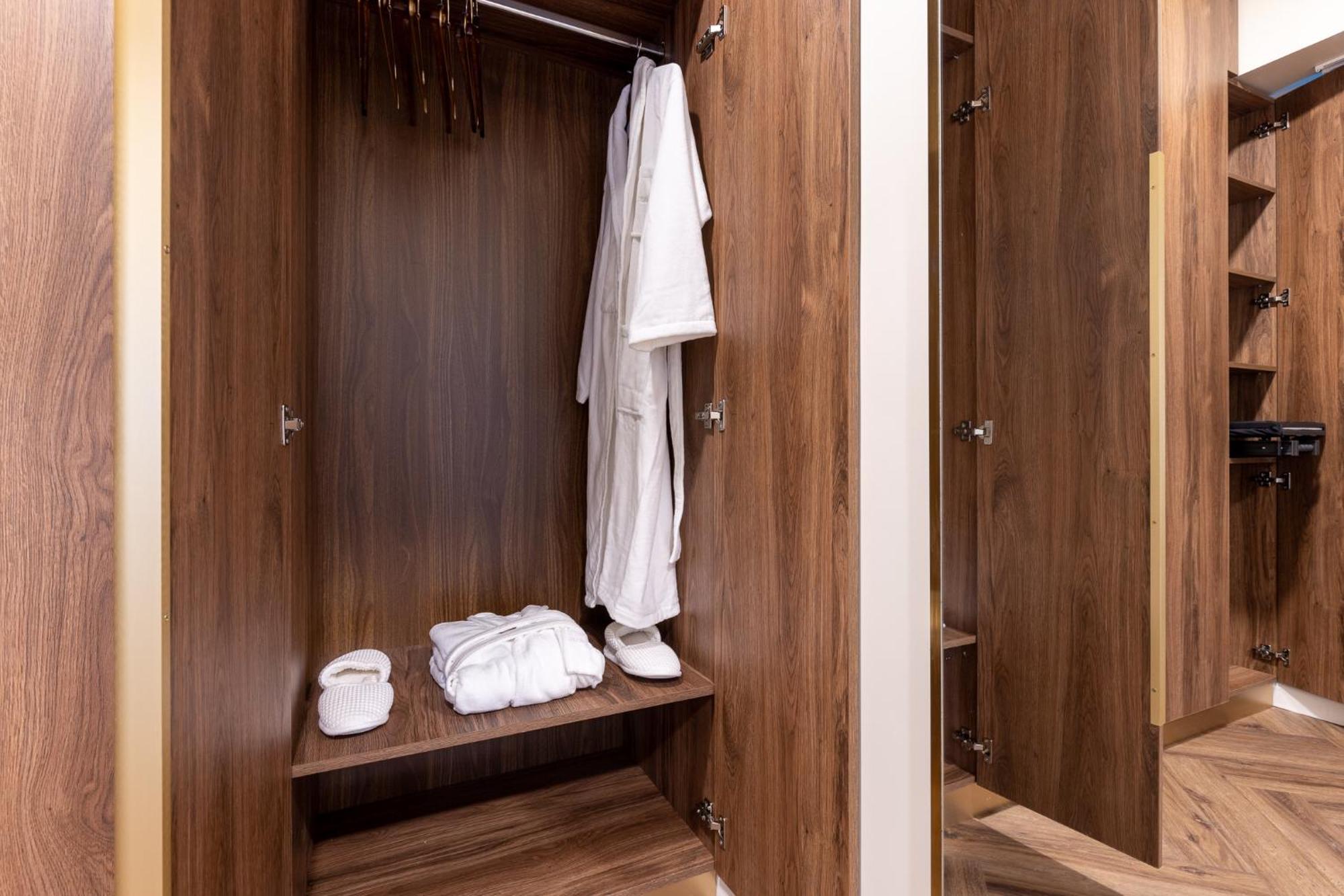 Floreasca 77 Boutique Apartament Bucureşti