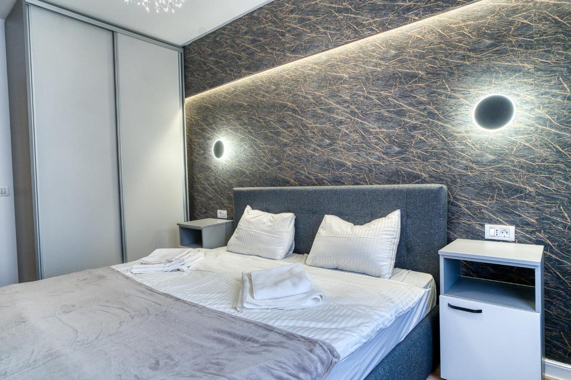 Chic Retreat: Newly Renovated 1br Apartament Bucureşti