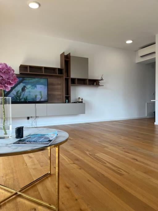 Herastrau New Apartment Bucharest