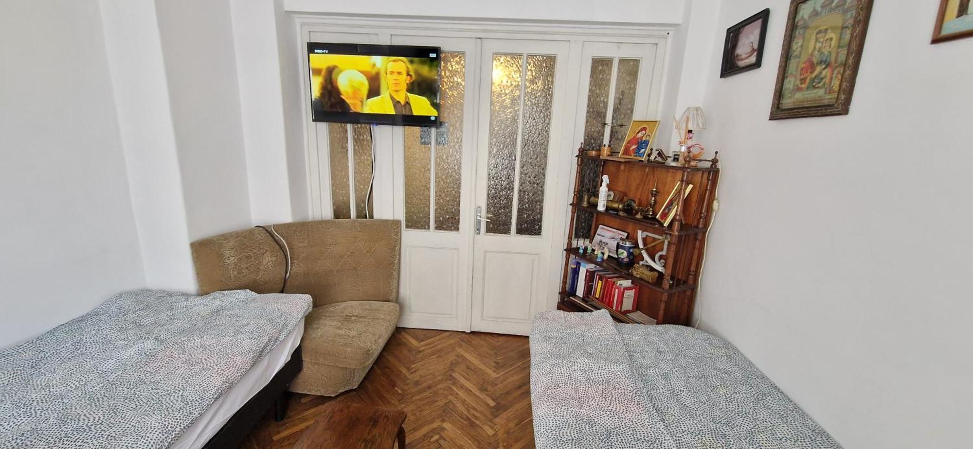 Domum - The Comunist Apartamento Bucareste