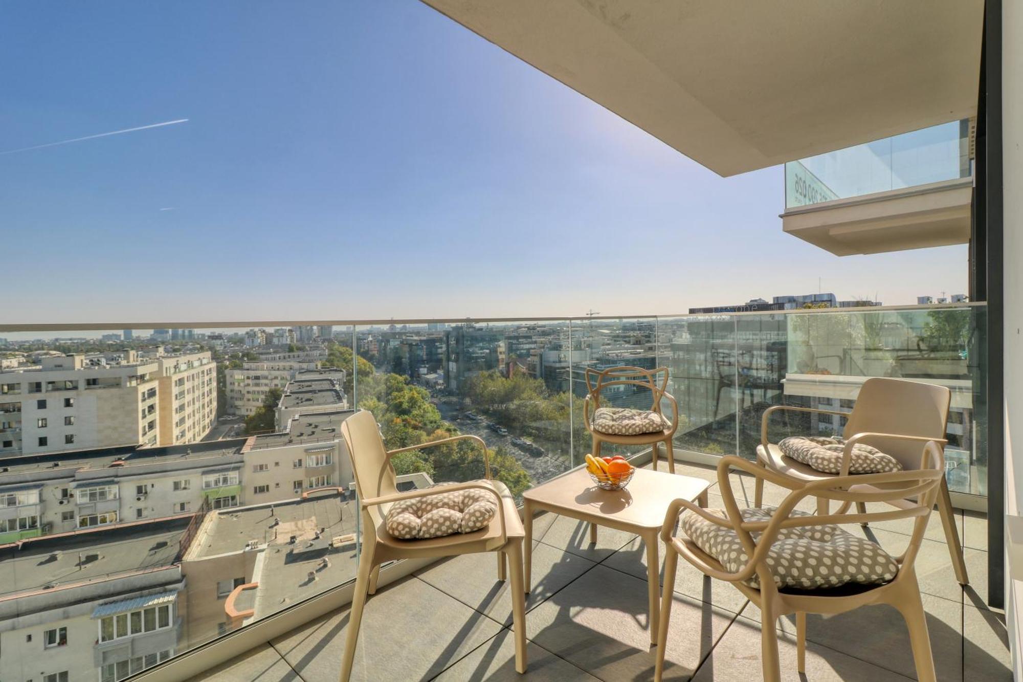 Prestige Views: Luxury Retreat Apartament *