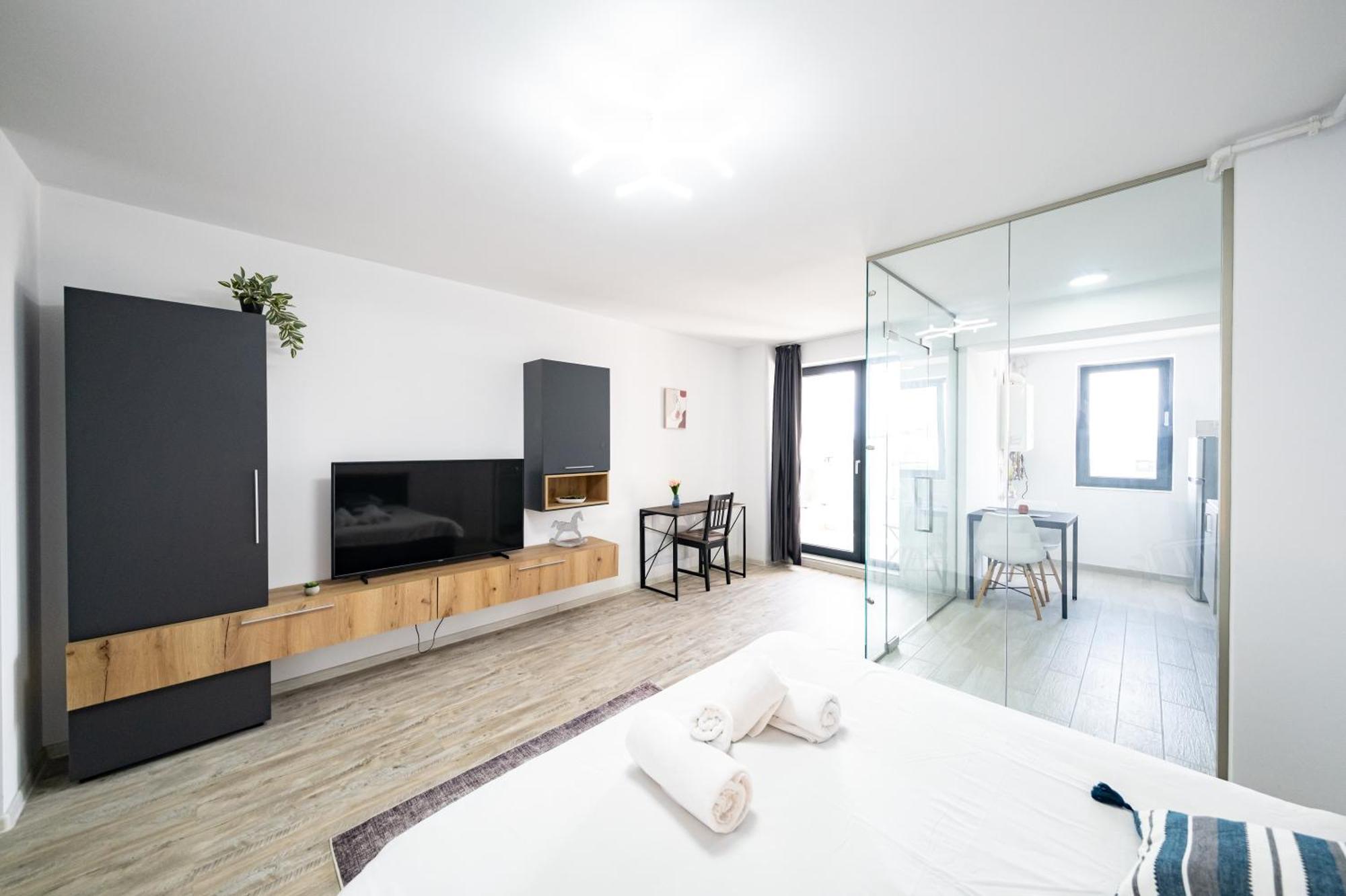 Yusuf Nerva Traian Apartament
