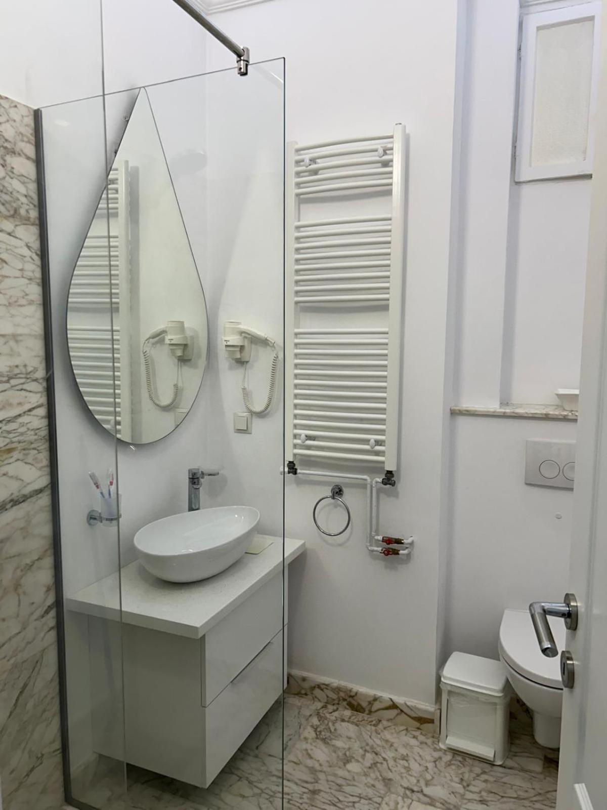 Elegant - Square Apartament *