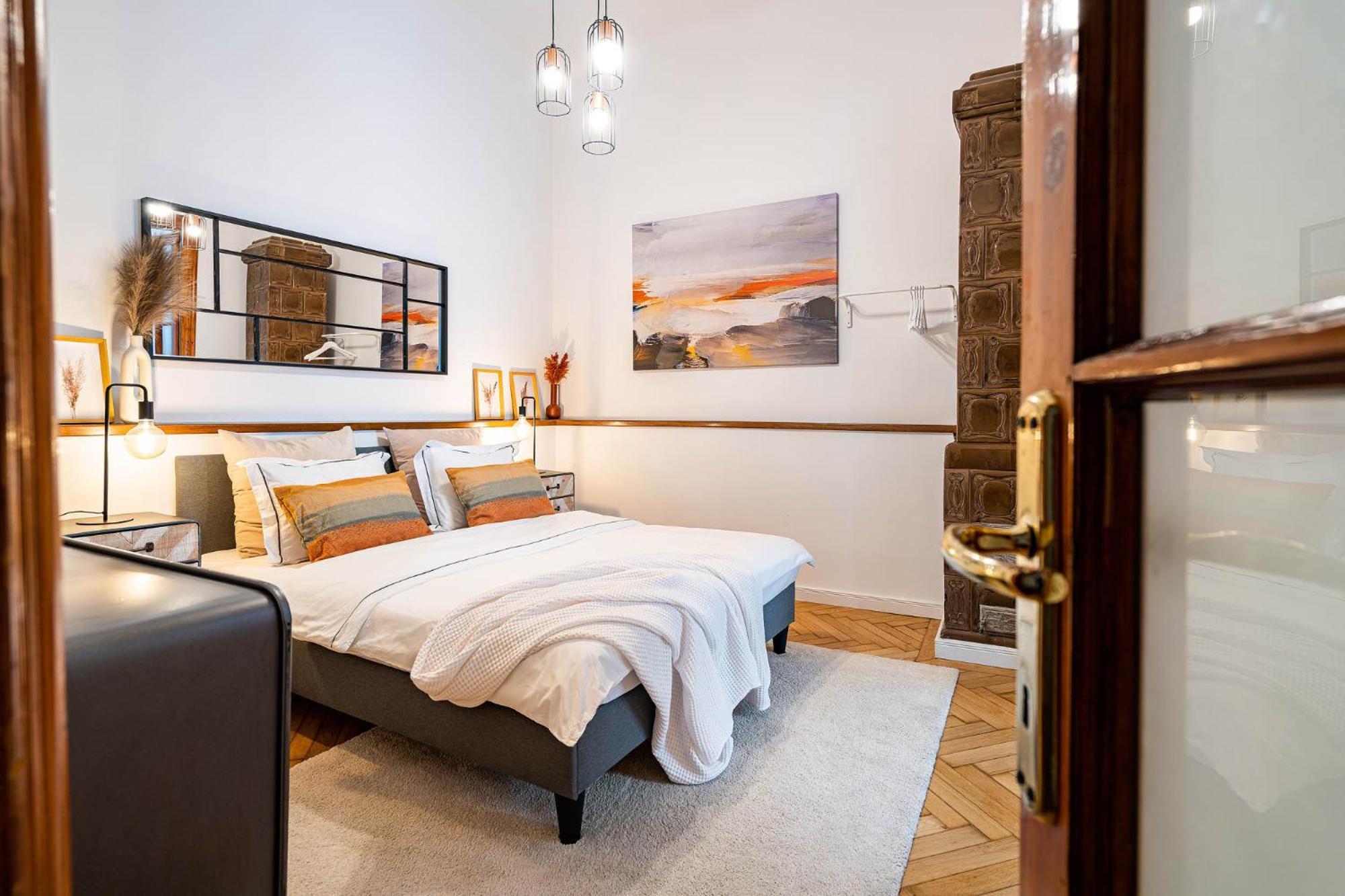 Apartment The- Point- 3br Bright Cloud *