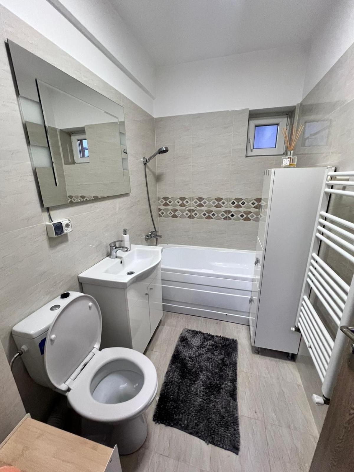 Apartamento In Regim Bucareste