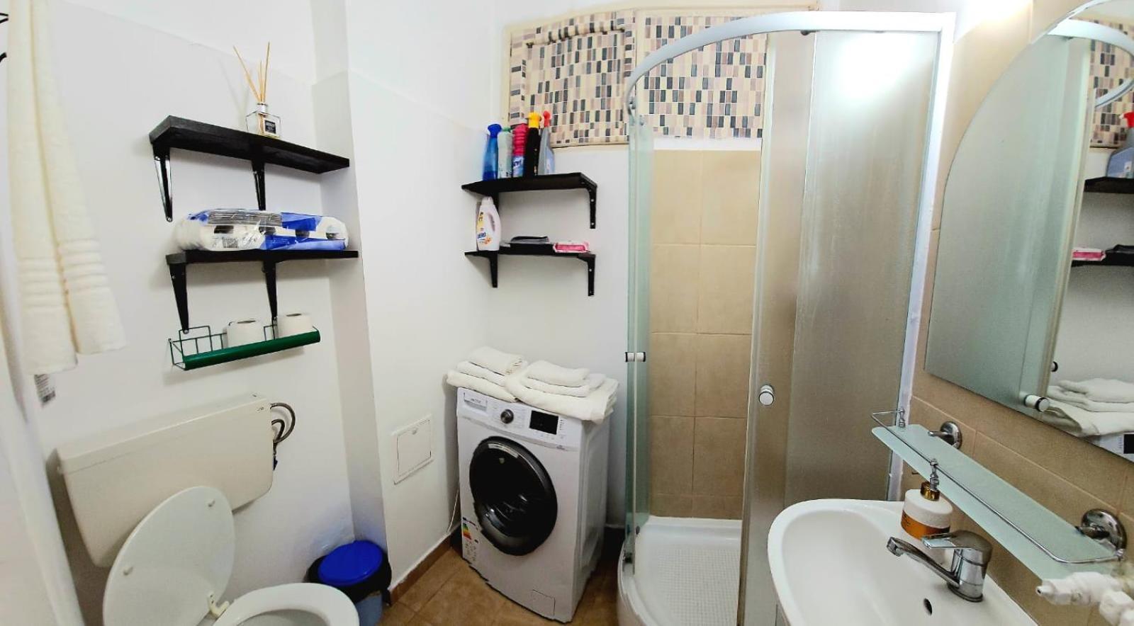 Tantra 2 Rosetti Apartment *