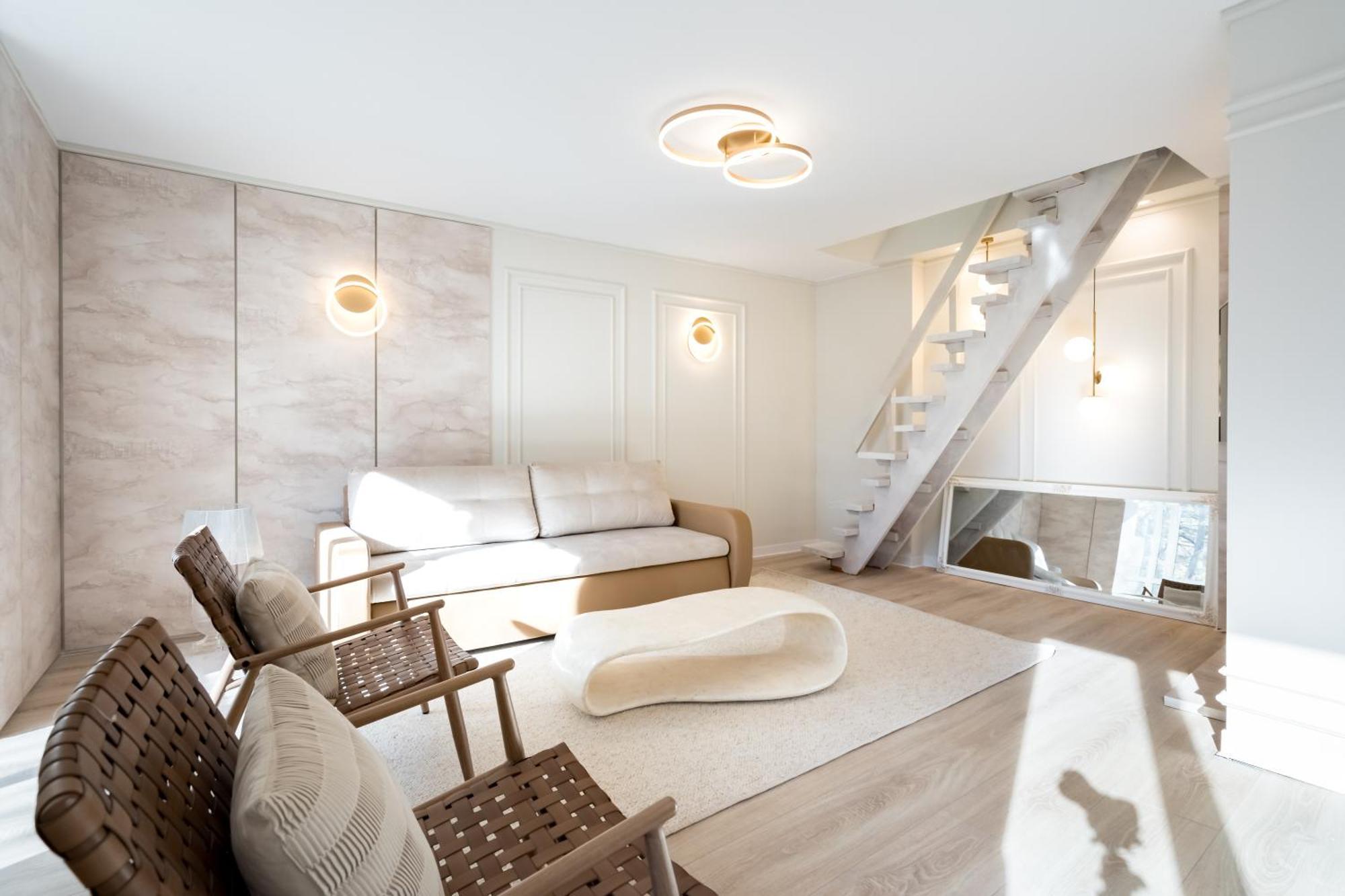 Loft In Piata Romana Apartment