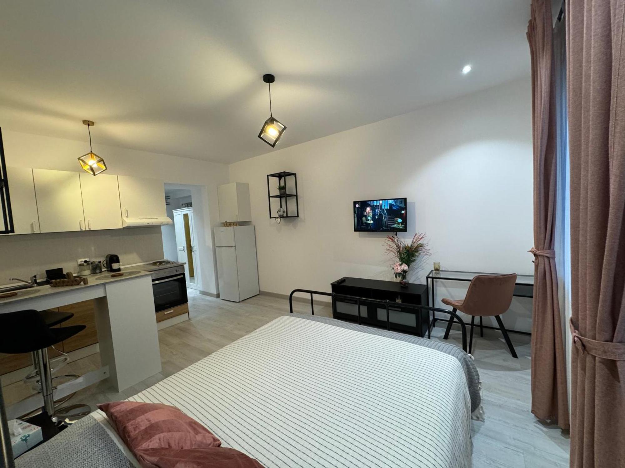 La Mika -your Hotel Bucharest
