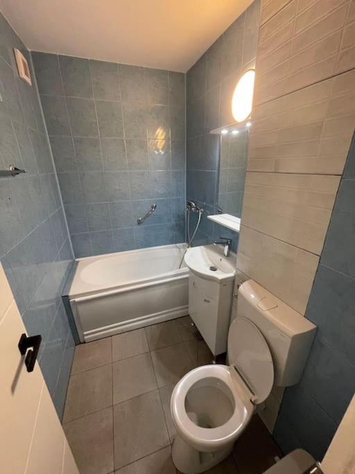 Urban 2bedroom Ultra-central Free Parking Apartment