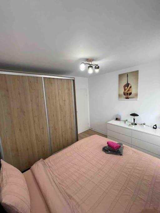Urban 2bedroom Ultra-central Free Parking Bucharest