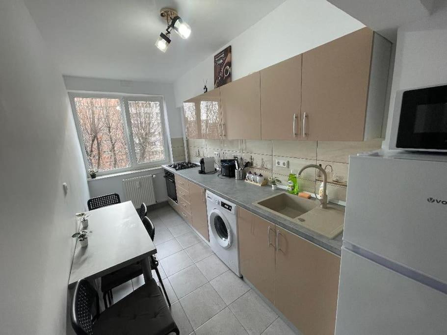 Urban 2bedroom Ultra-central Free Parking Bucharest