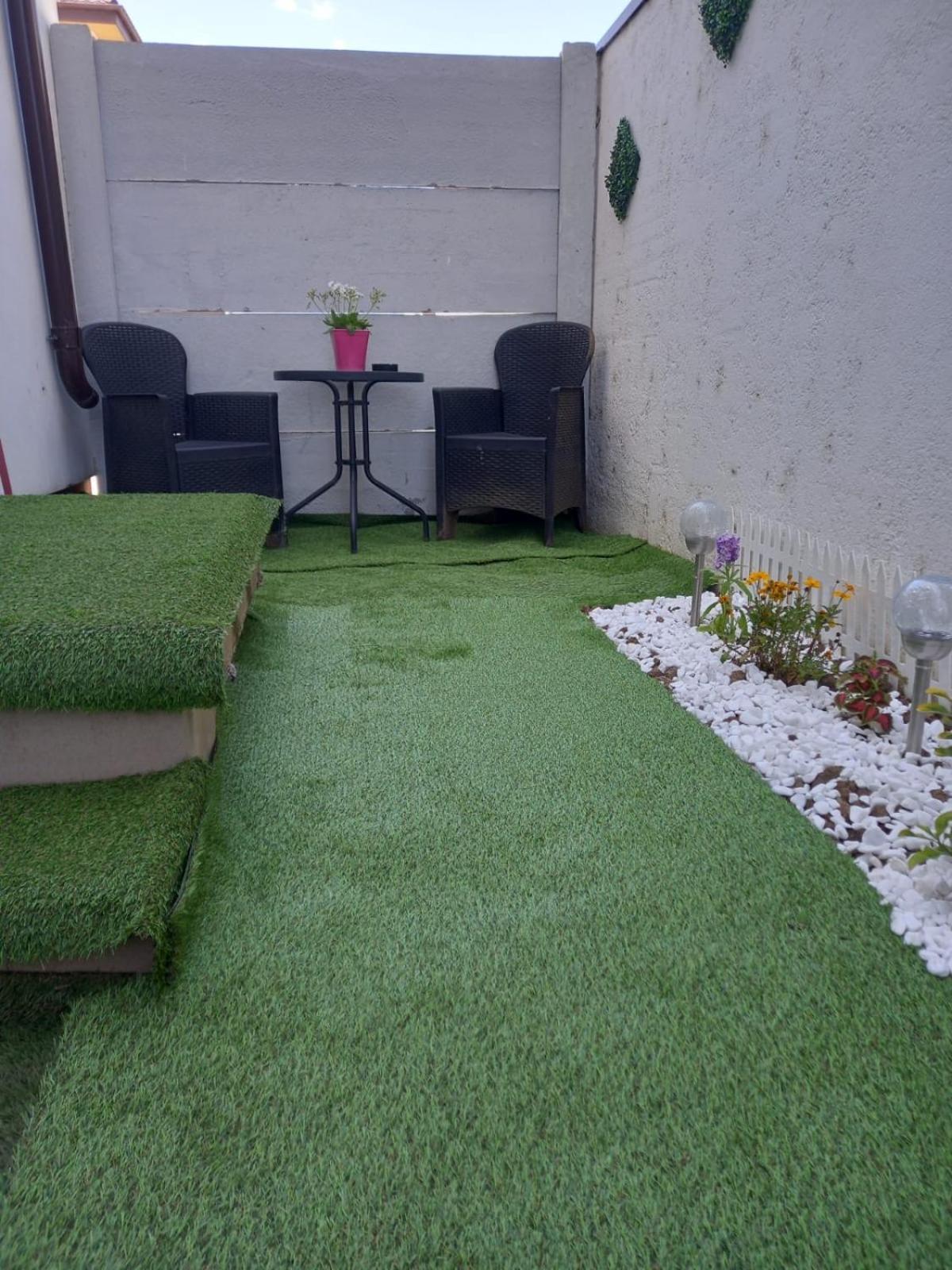 Apartamento In Regim *