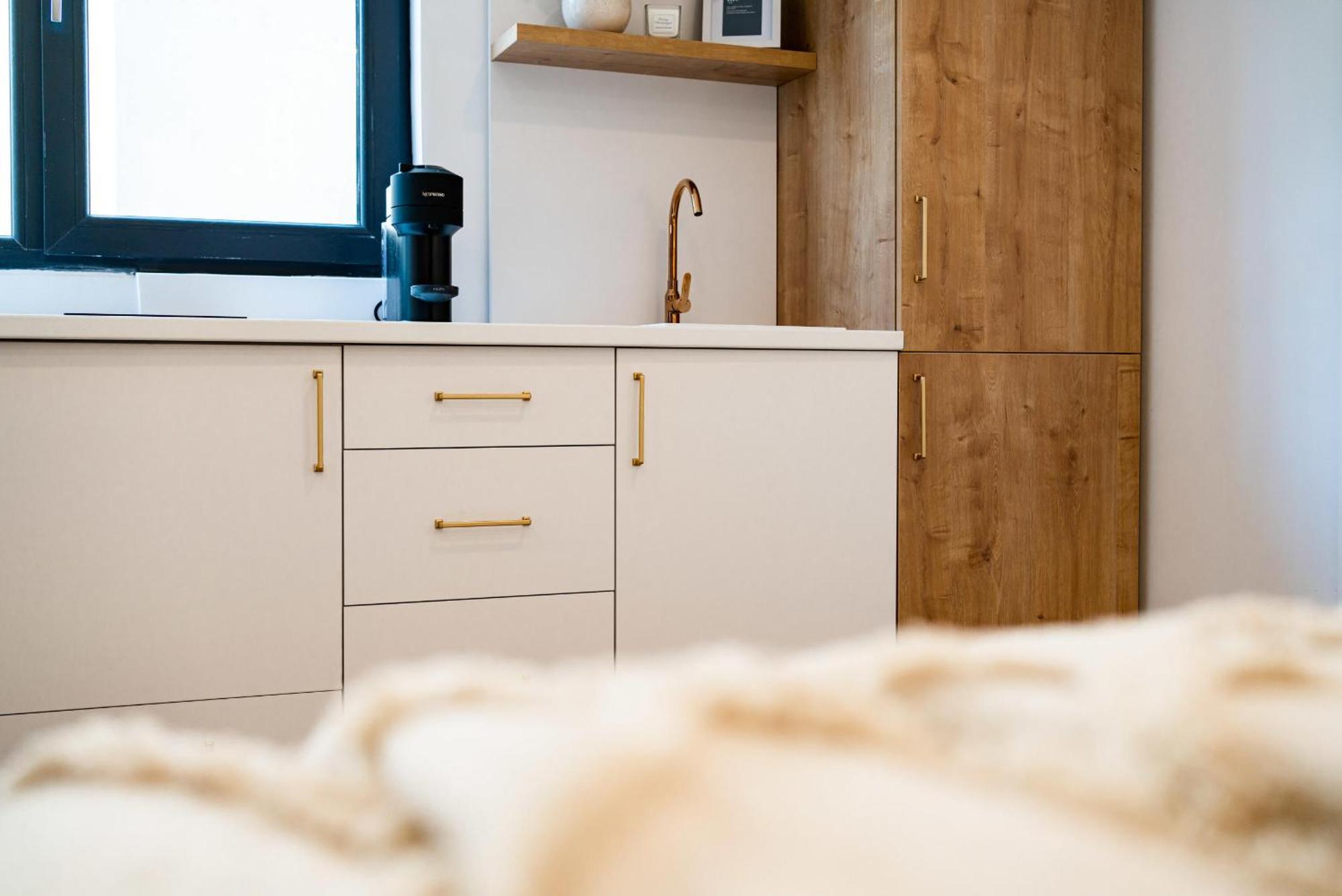 Piata Natiunilor Unite Studios: Where Style Meets Bucharest's Pulse * Bucareste