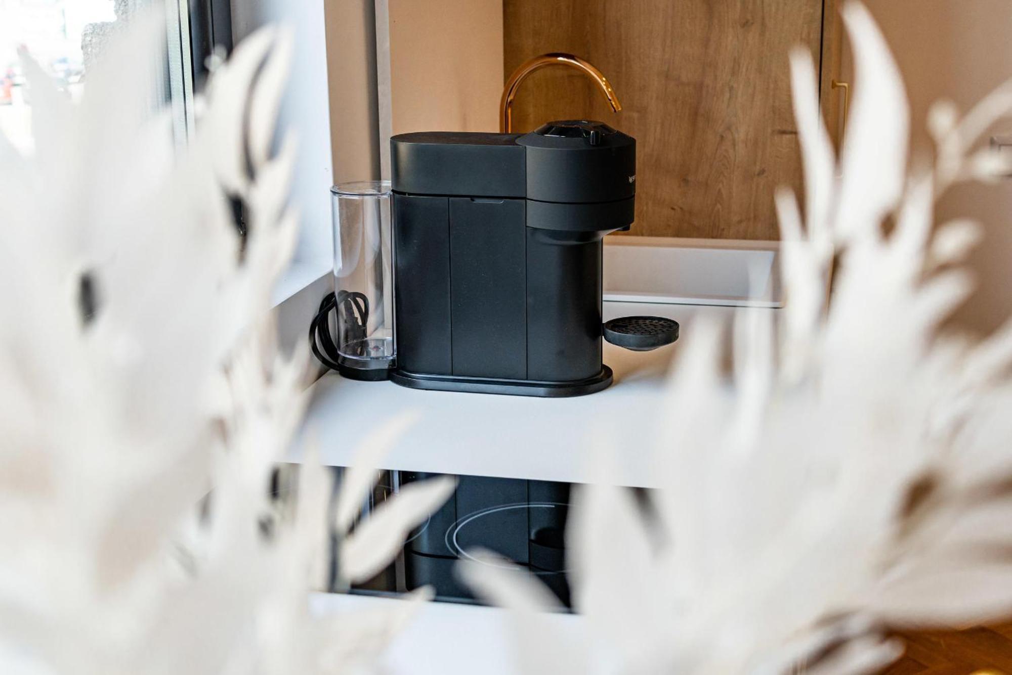 Piata Natiunilor Unite Studios: Where Style Meets Bucharest's Pulse * Bucareste