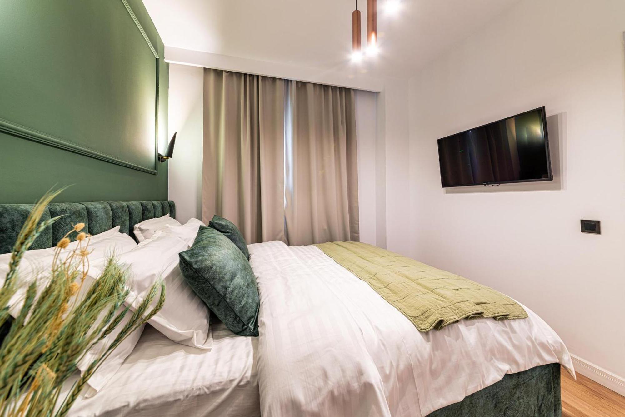 Prime Location & Cozy Comfort: Near Sala Palatului *