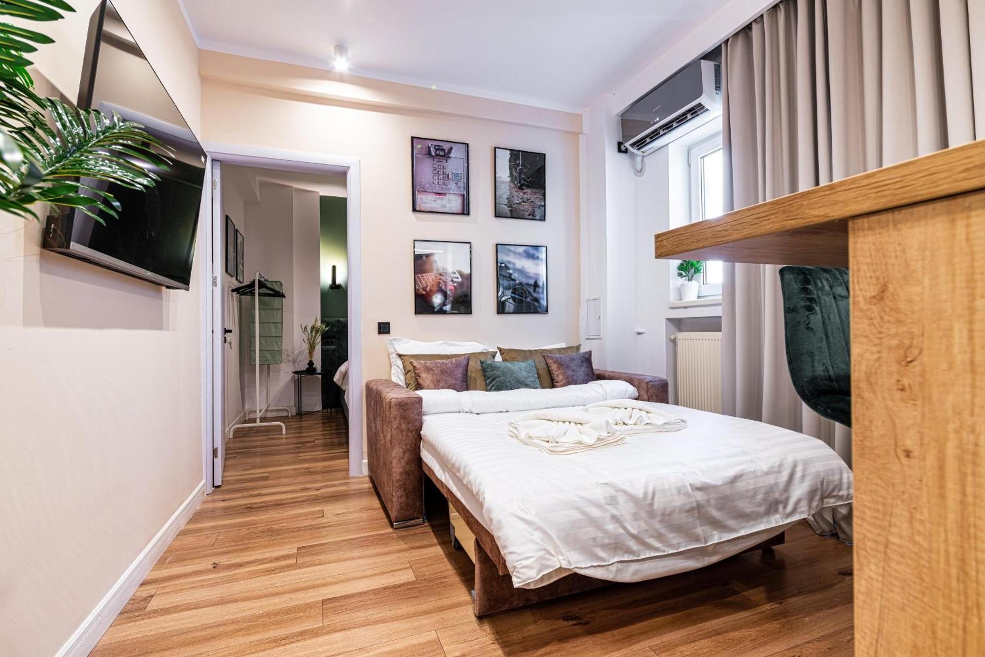 Prime Location & Cozy Comfort: Near Sala Palatului * Bucareste