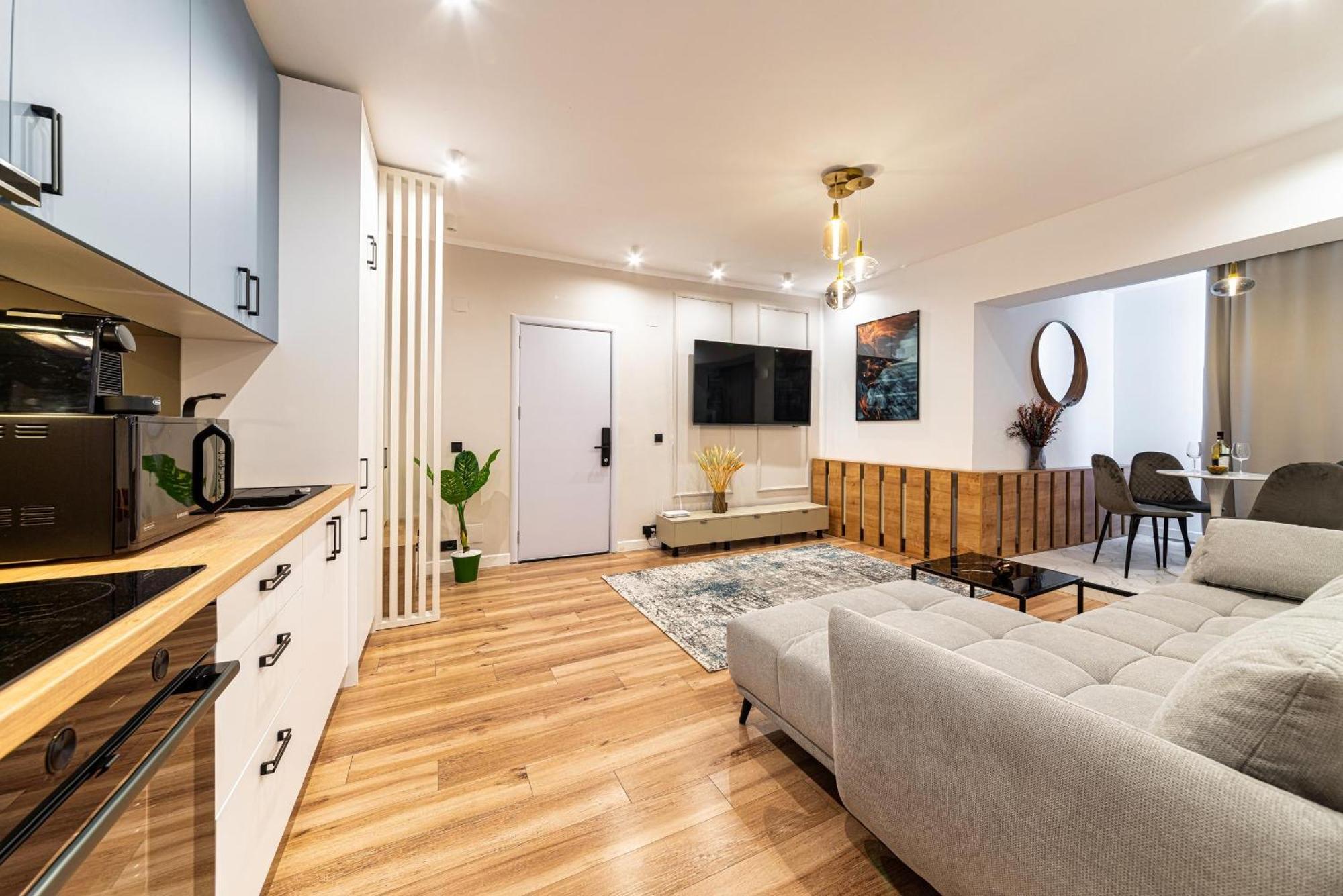 Prime Location & Cozy Comfort: Near Sala Palatului Apartamento Bucareste